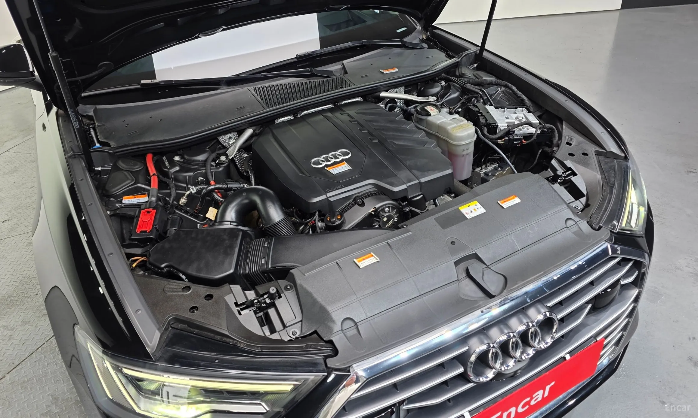 Audi A6 (C8) превью 6