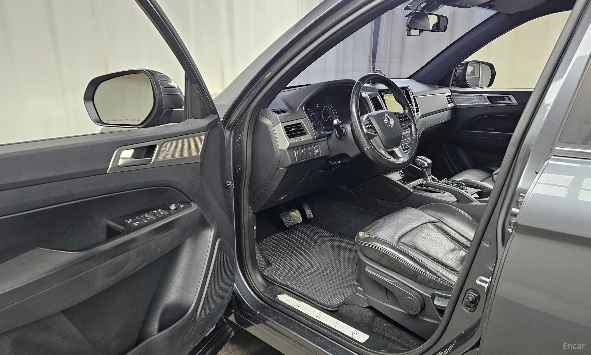 KG Mobility (SsangYong) Rexton Sports Khan превью 10