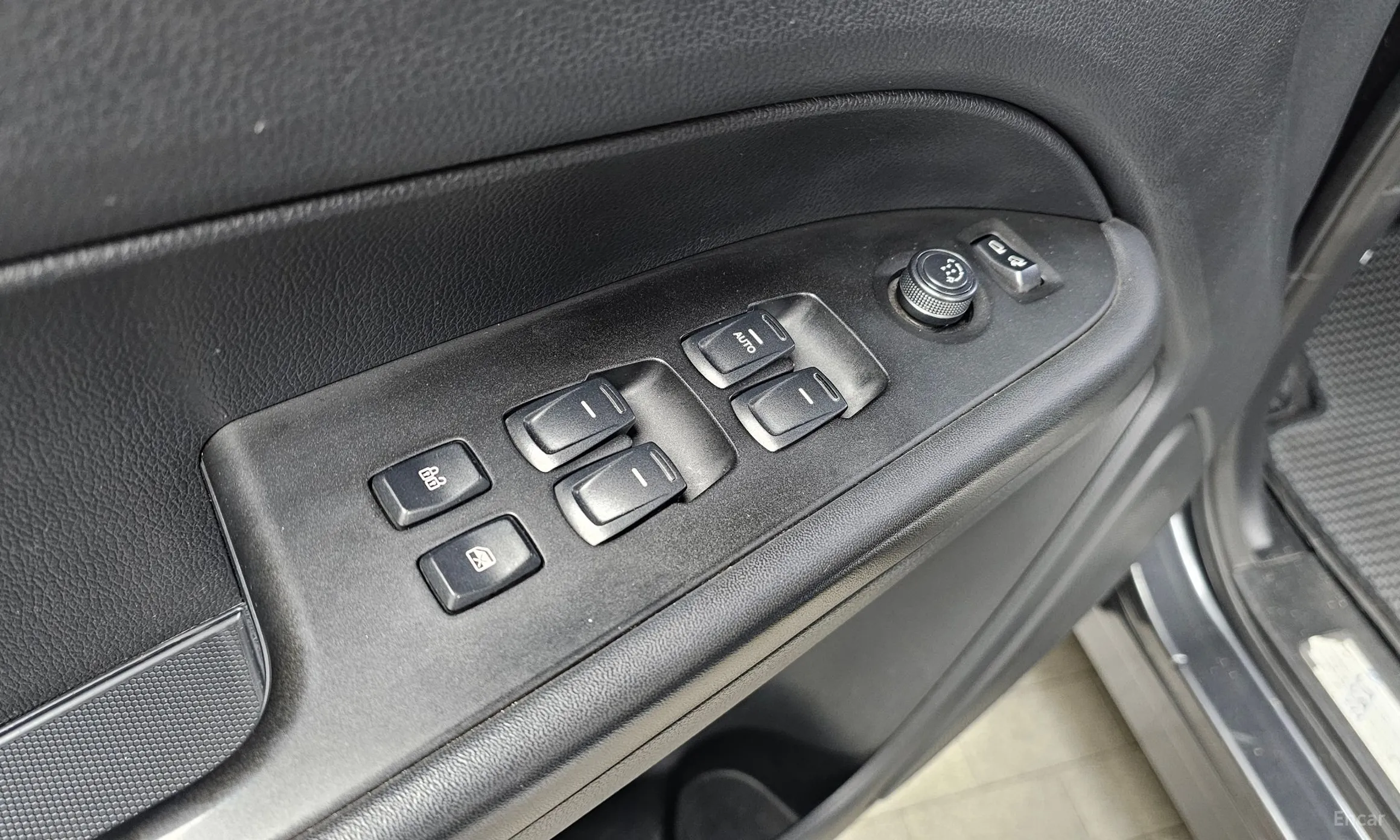 KG Mobility (SsangYong) Rexton Sports Khan превью 14