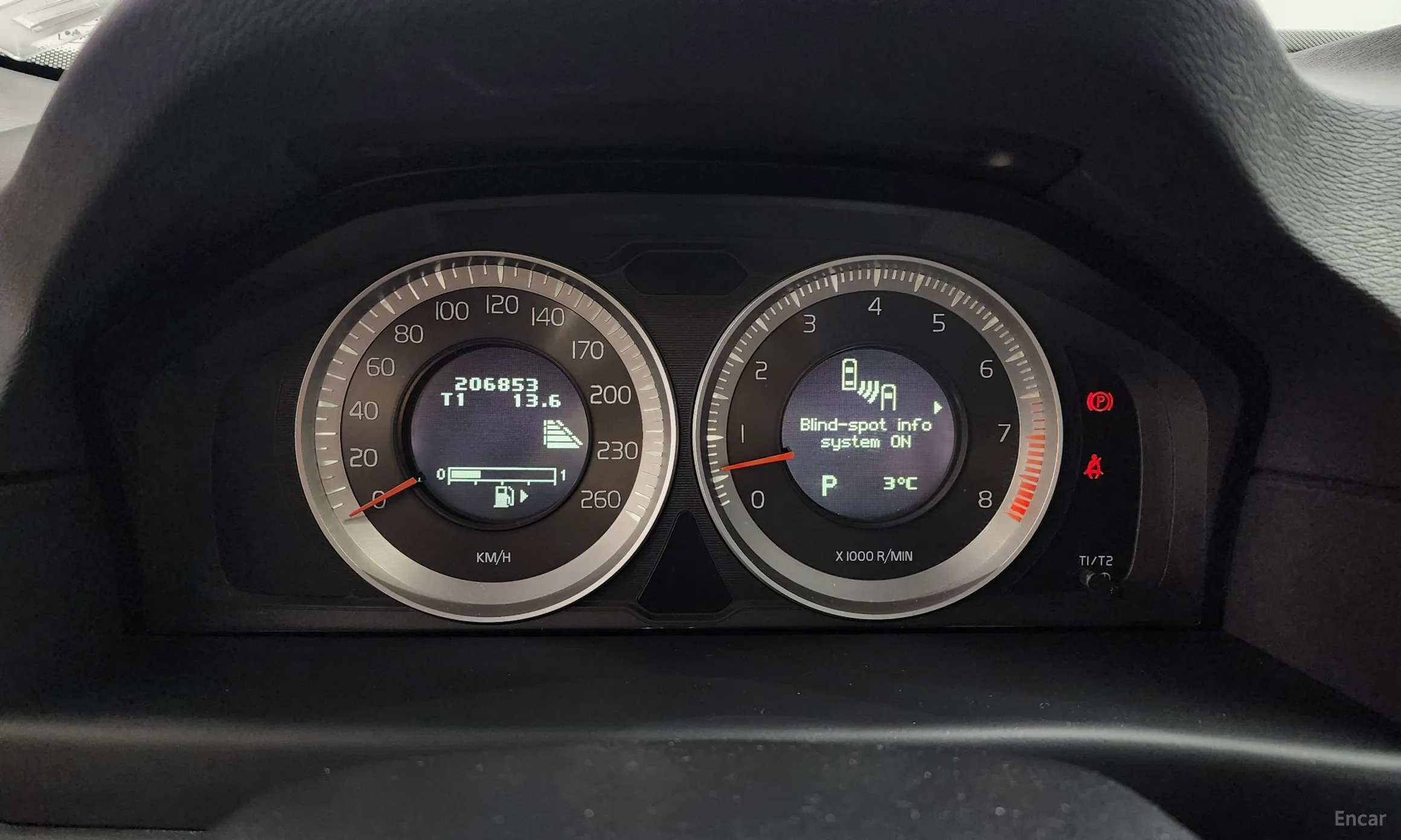 Volvo S80 превью 8