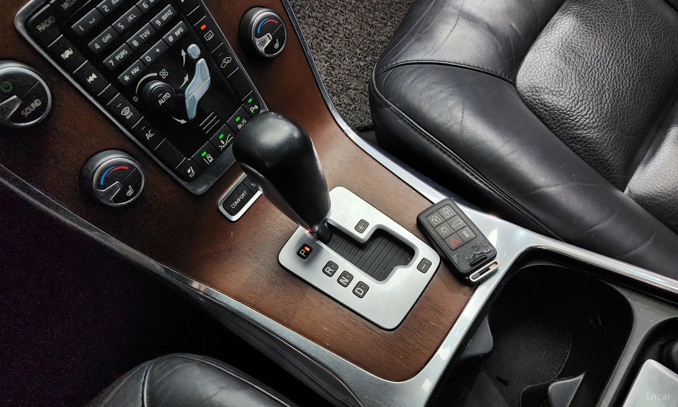 Volvo S80 превью 9