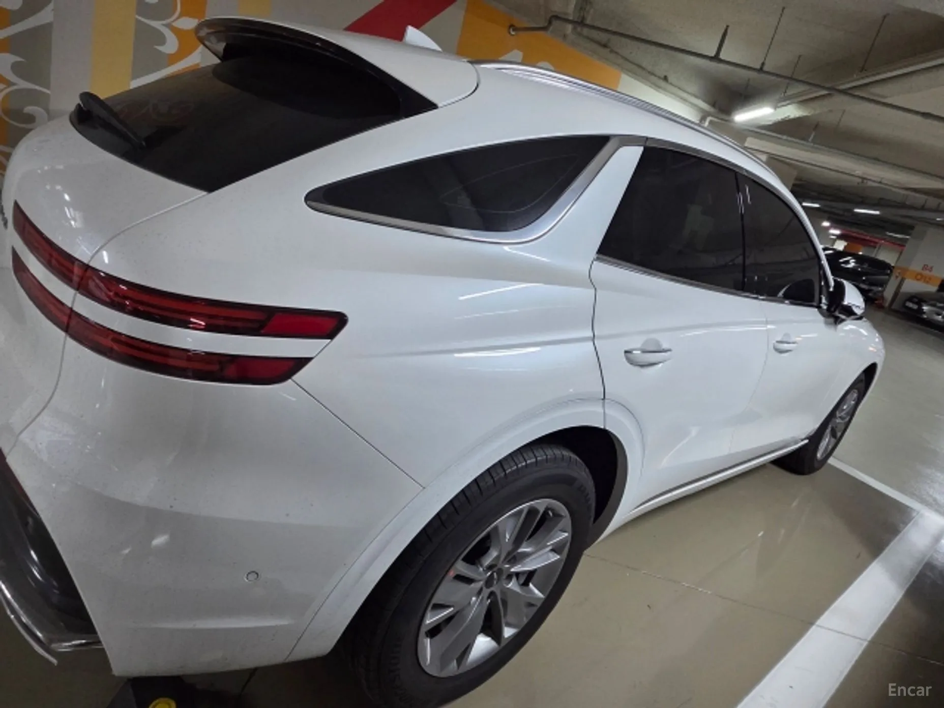 Genesis GV70 превью 4