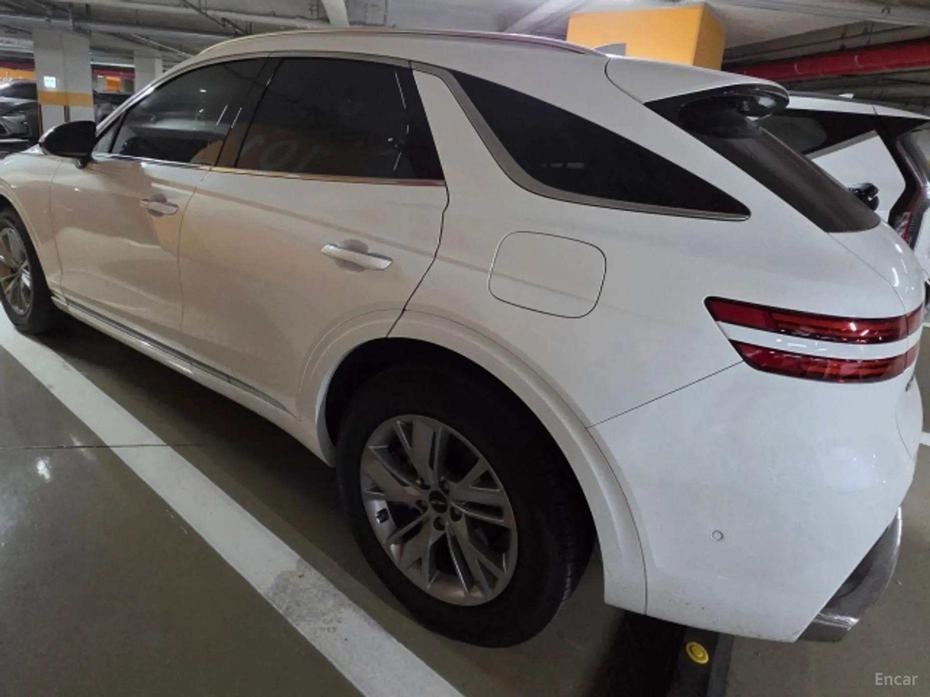 Genesis GV70 превью 5