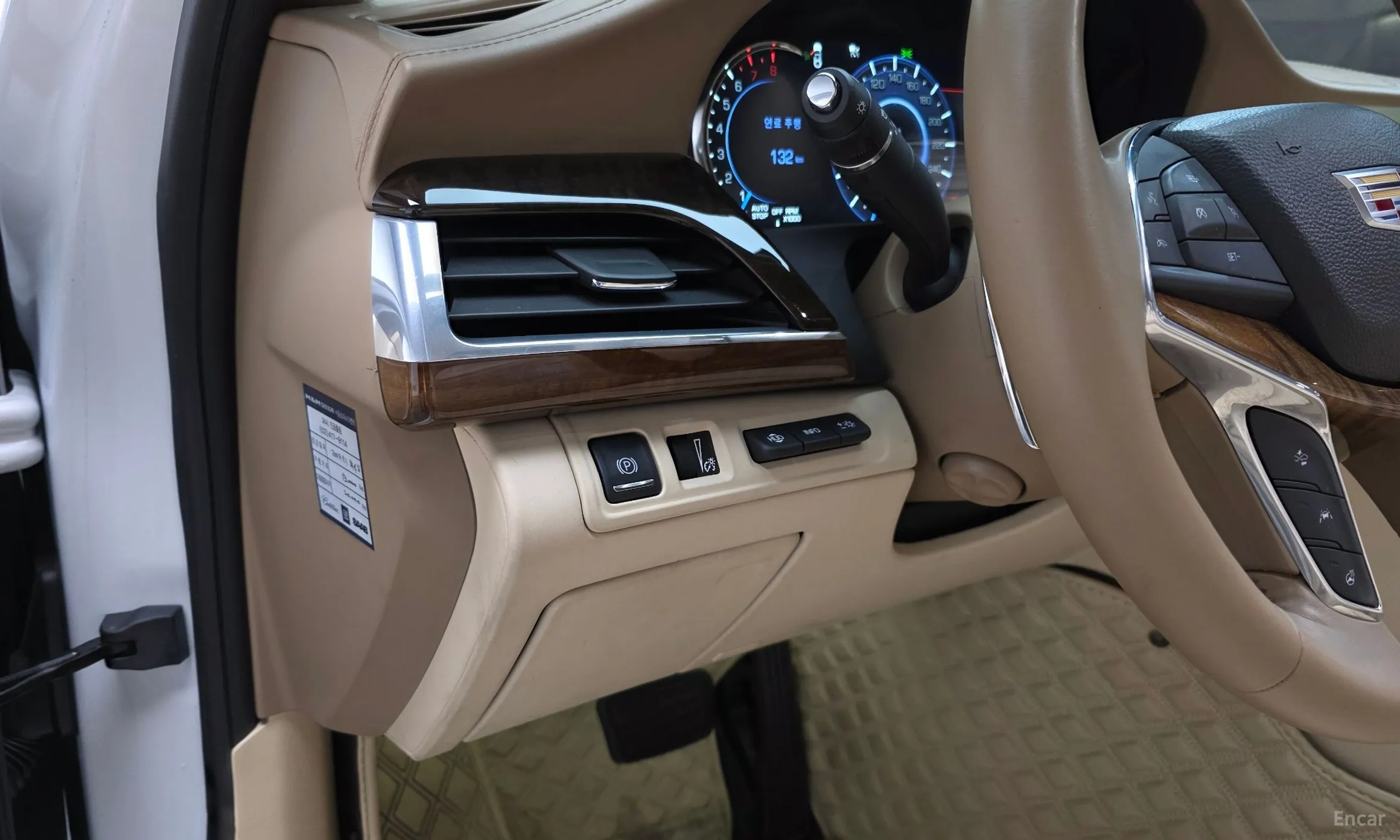 Cadillac CT6 превью 13