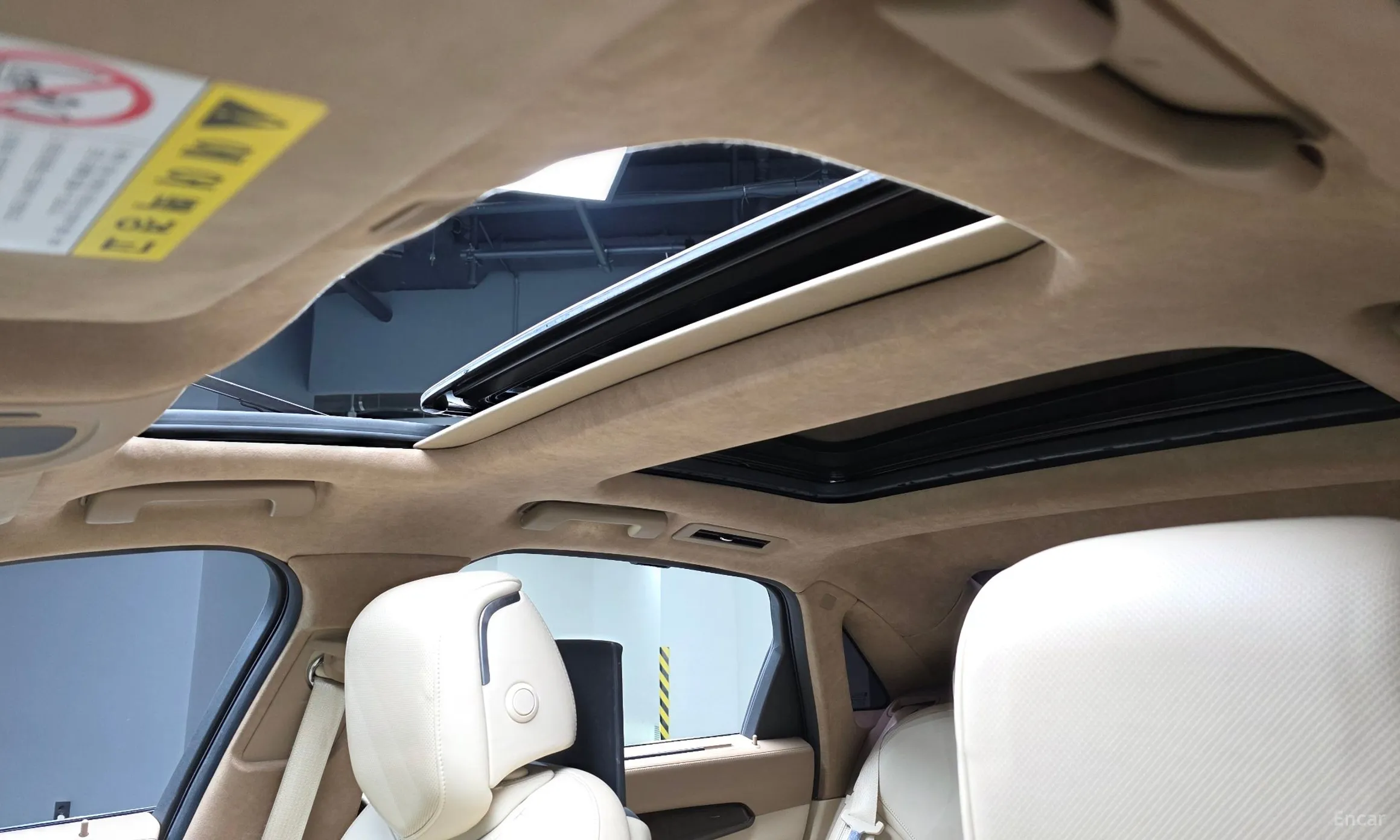 Cadillac CT6 превью 19