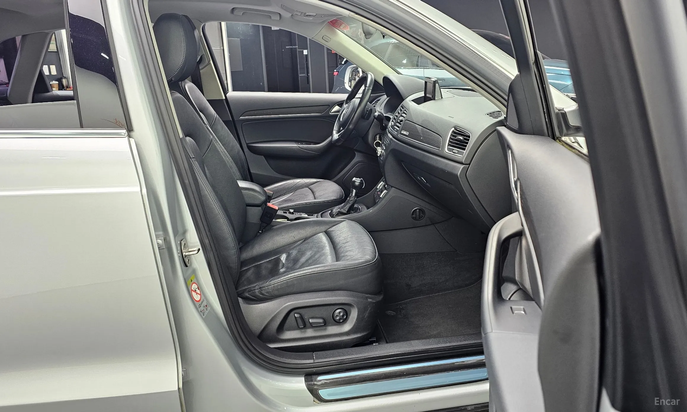 Audi Q3 превью 11