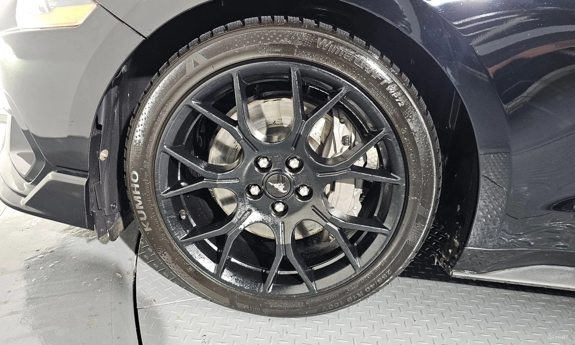 Ford Mustang превью 5