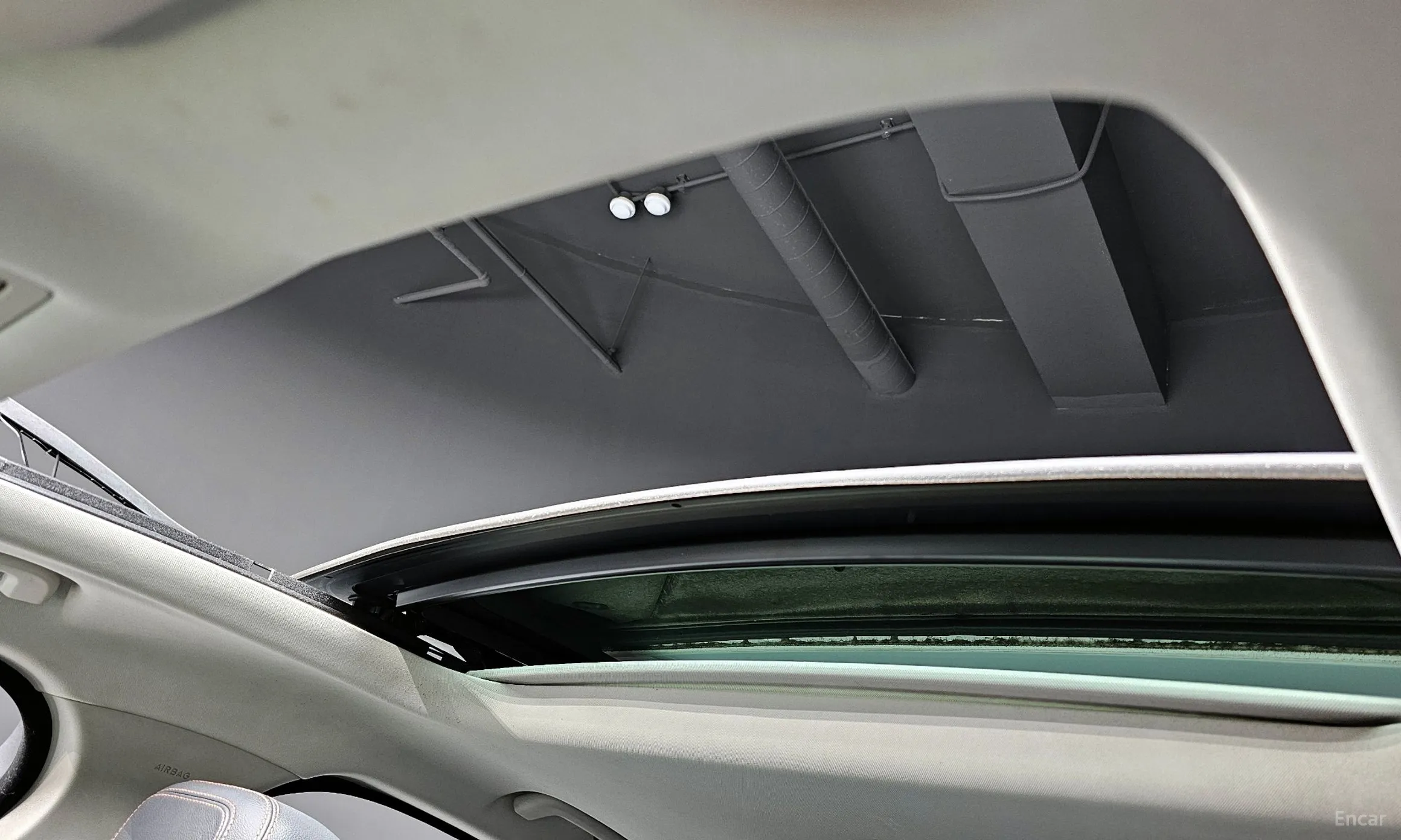Jaguar XE превью 16