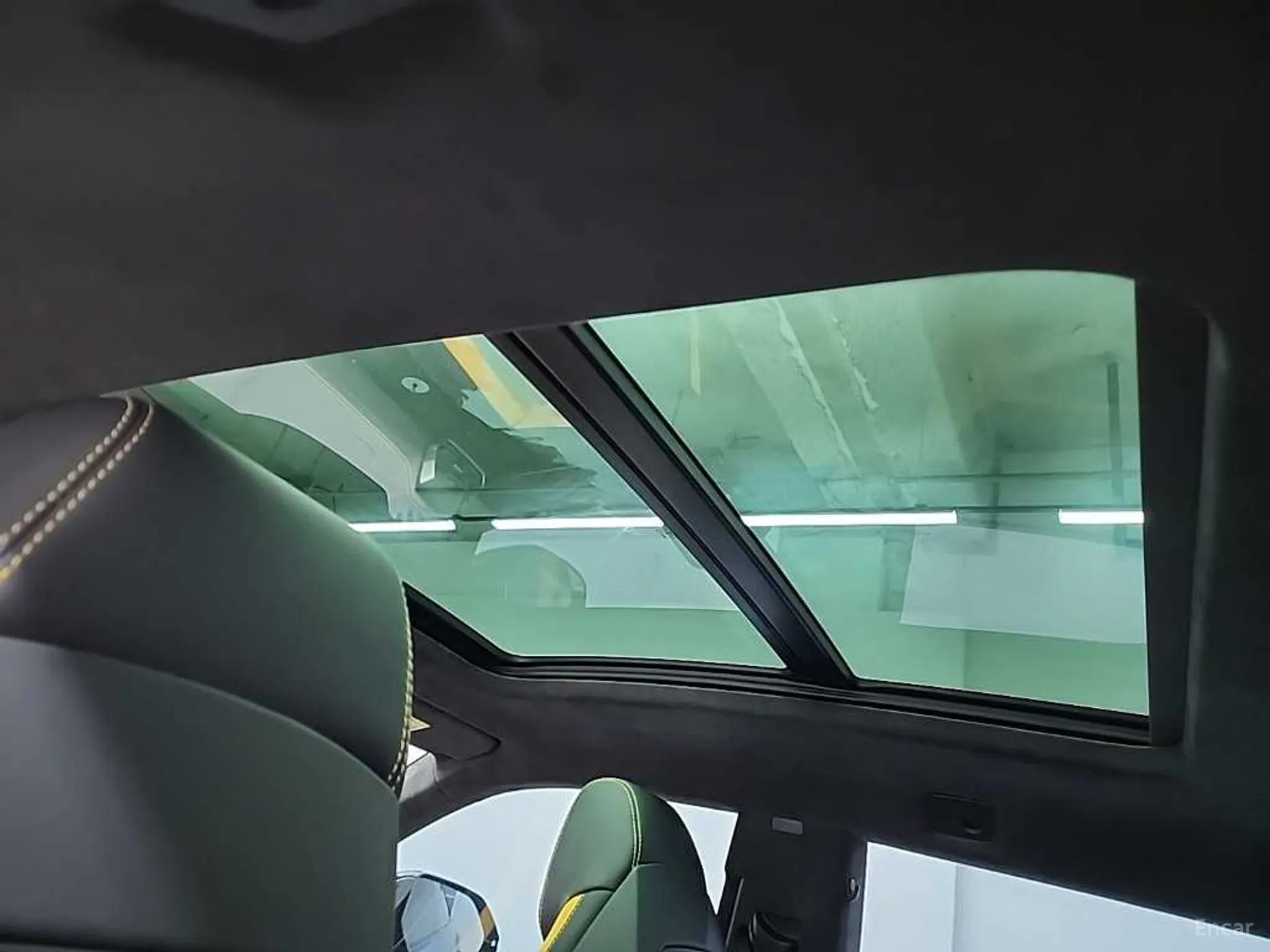 Lamborghini Urus превью 14
