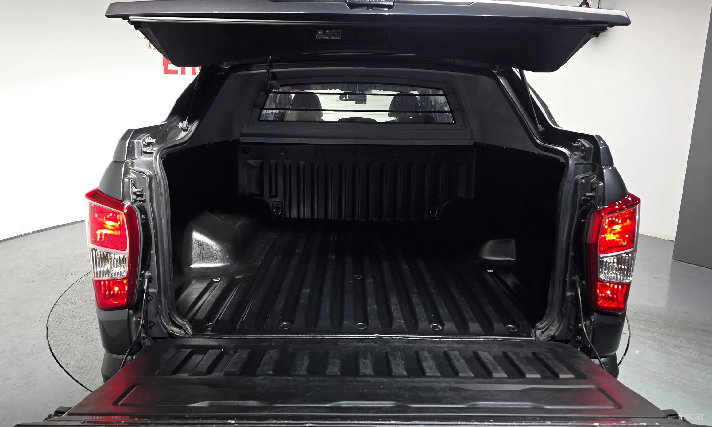 KG Mobility (SsangYong) Rexton Sports Khan превью 20