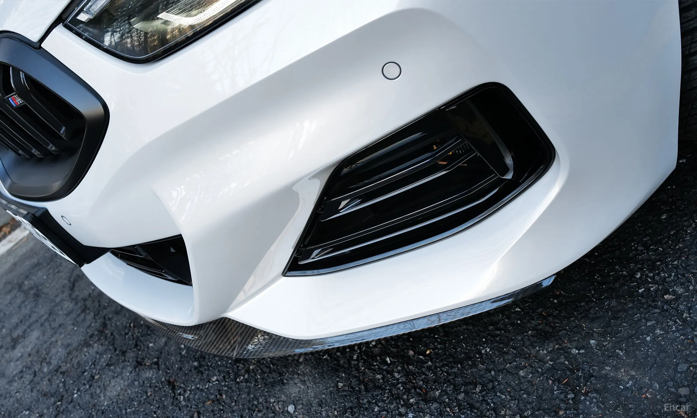 BMW 8-series (G15) превью 13