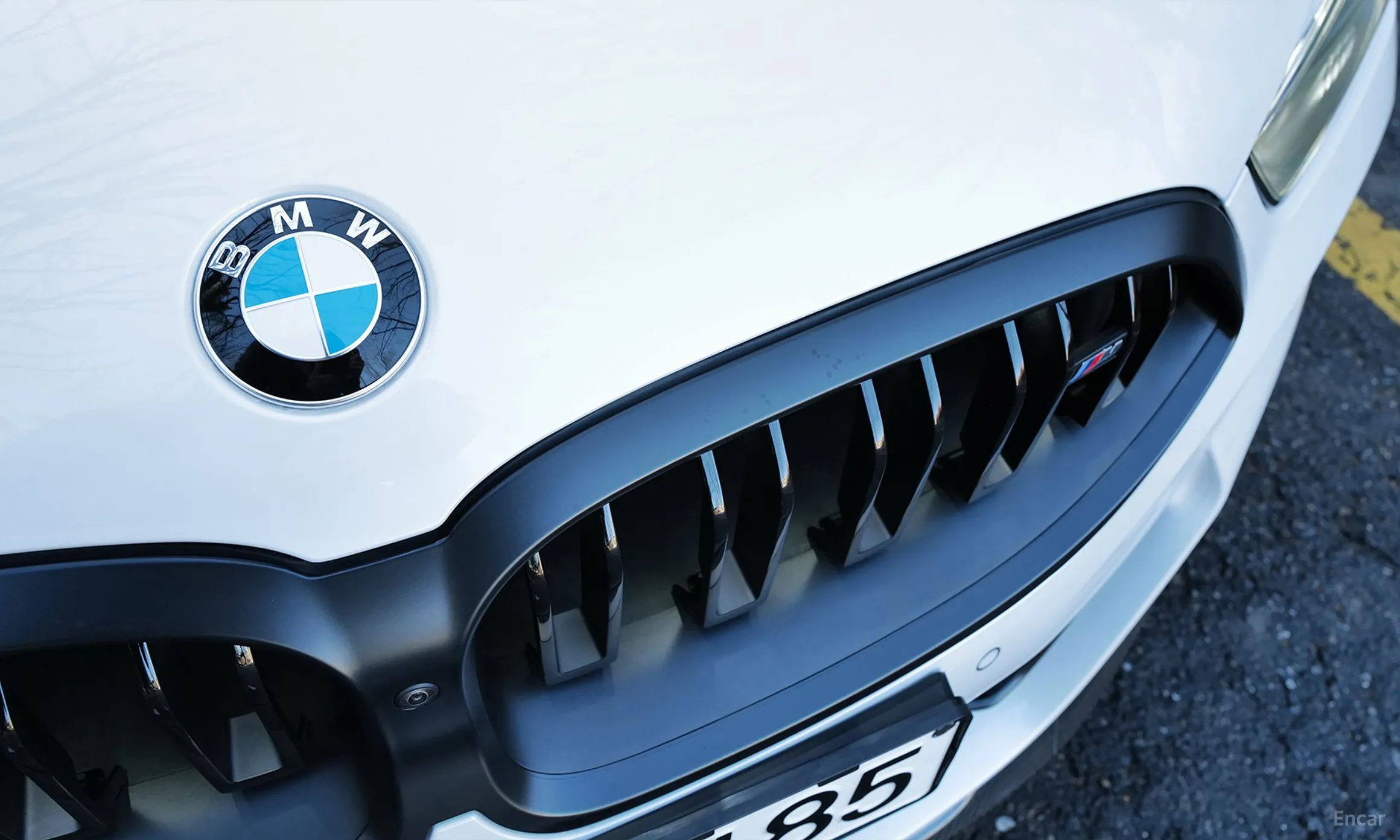 BMW 8-series (G15) превью 14