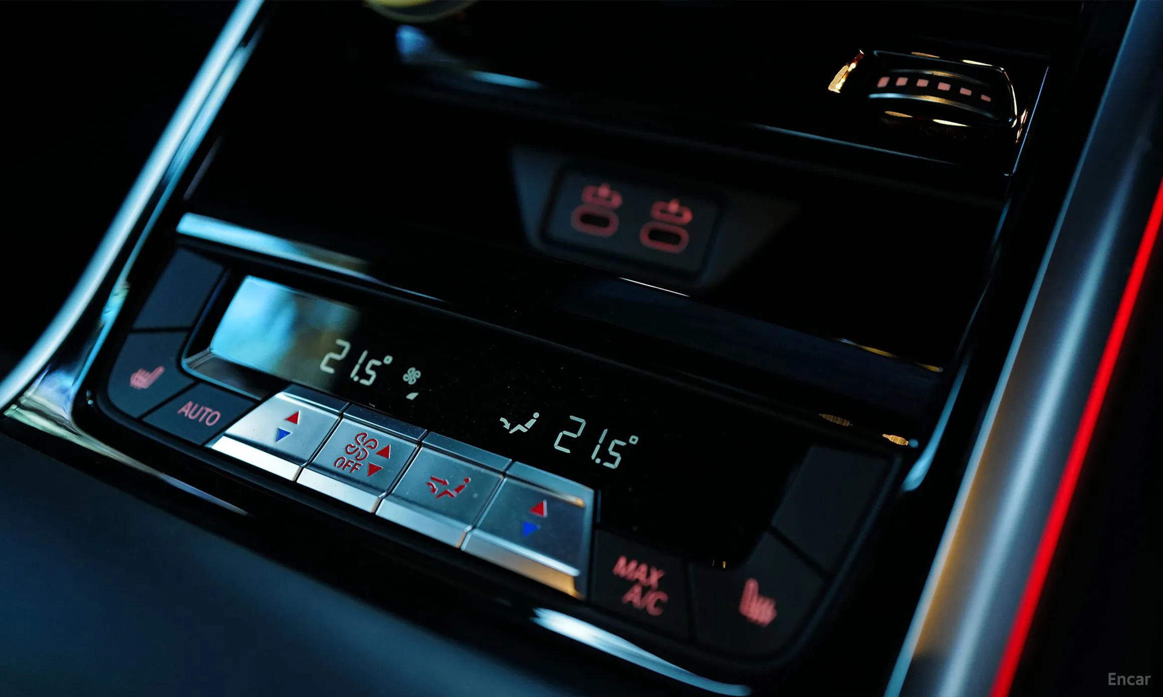 BMW 8-series (G15) превью 18
