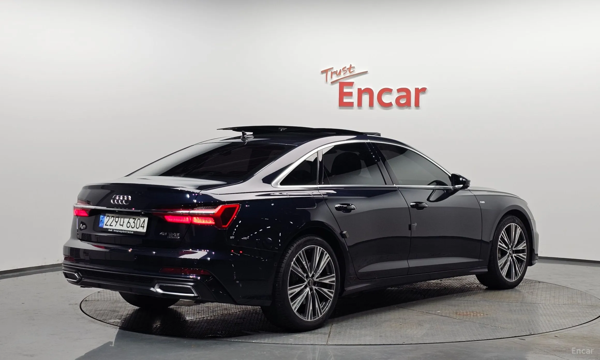 Audi A6 (C8)