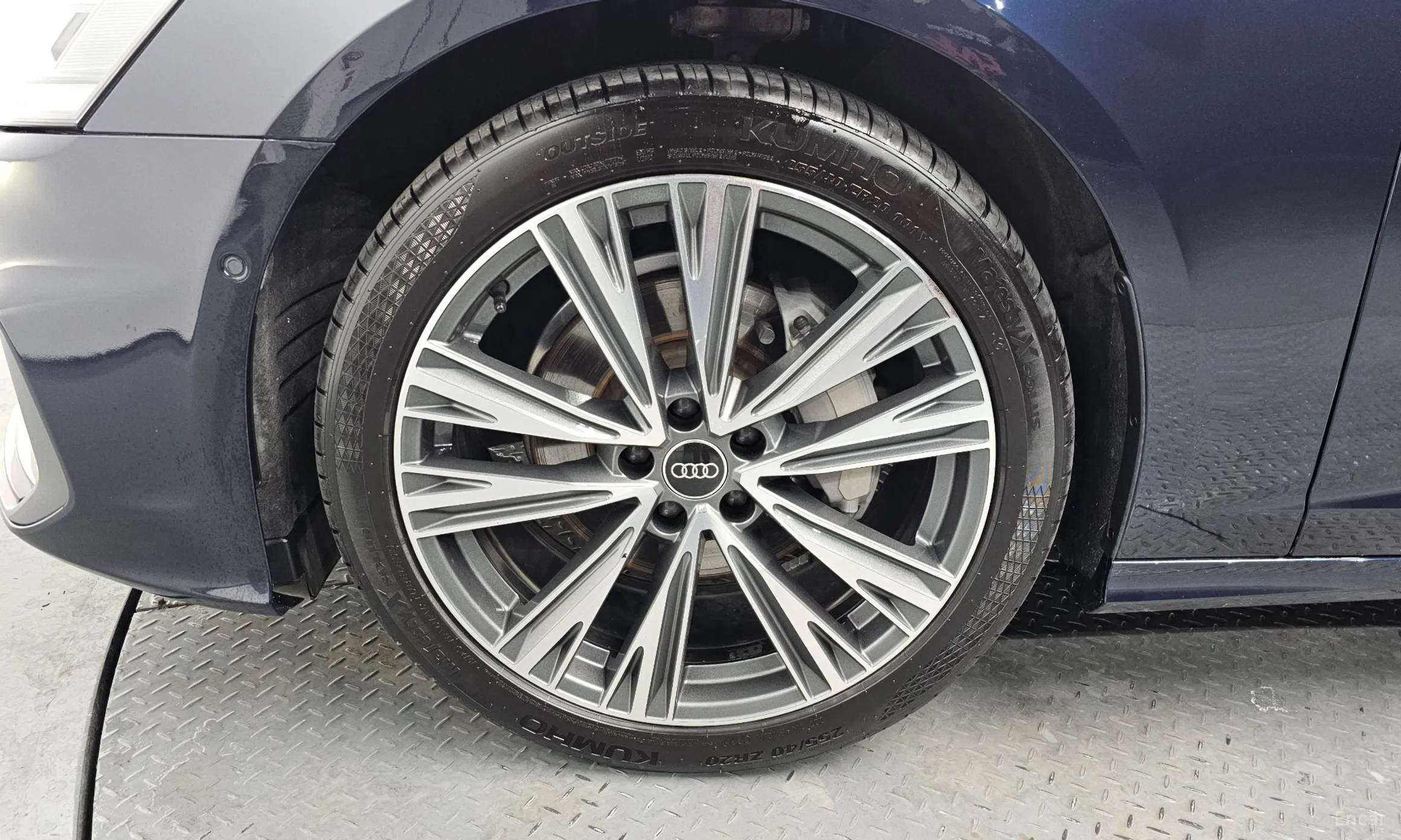 Audi A6 (C8) превью 5
