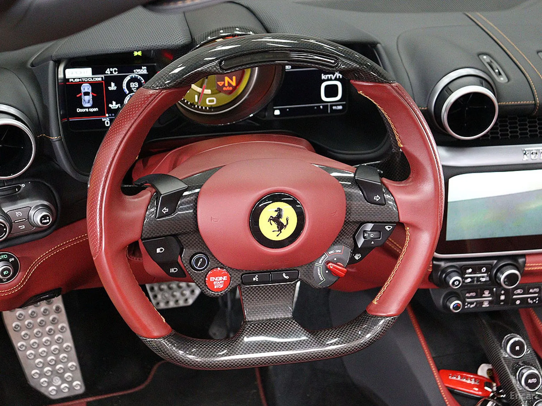 Ferrari Portofino превью 14