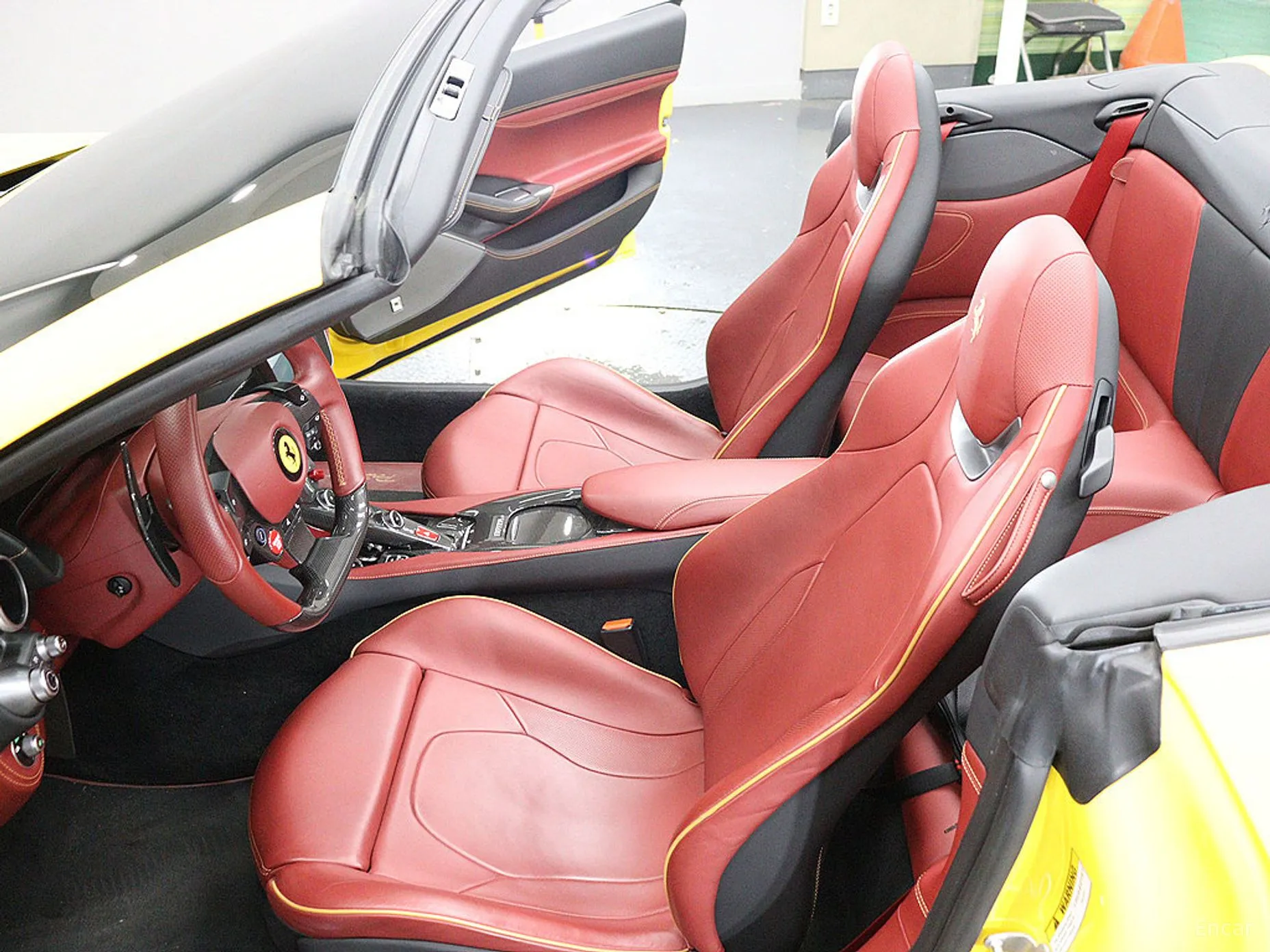 Ferrari Portofino превью 15