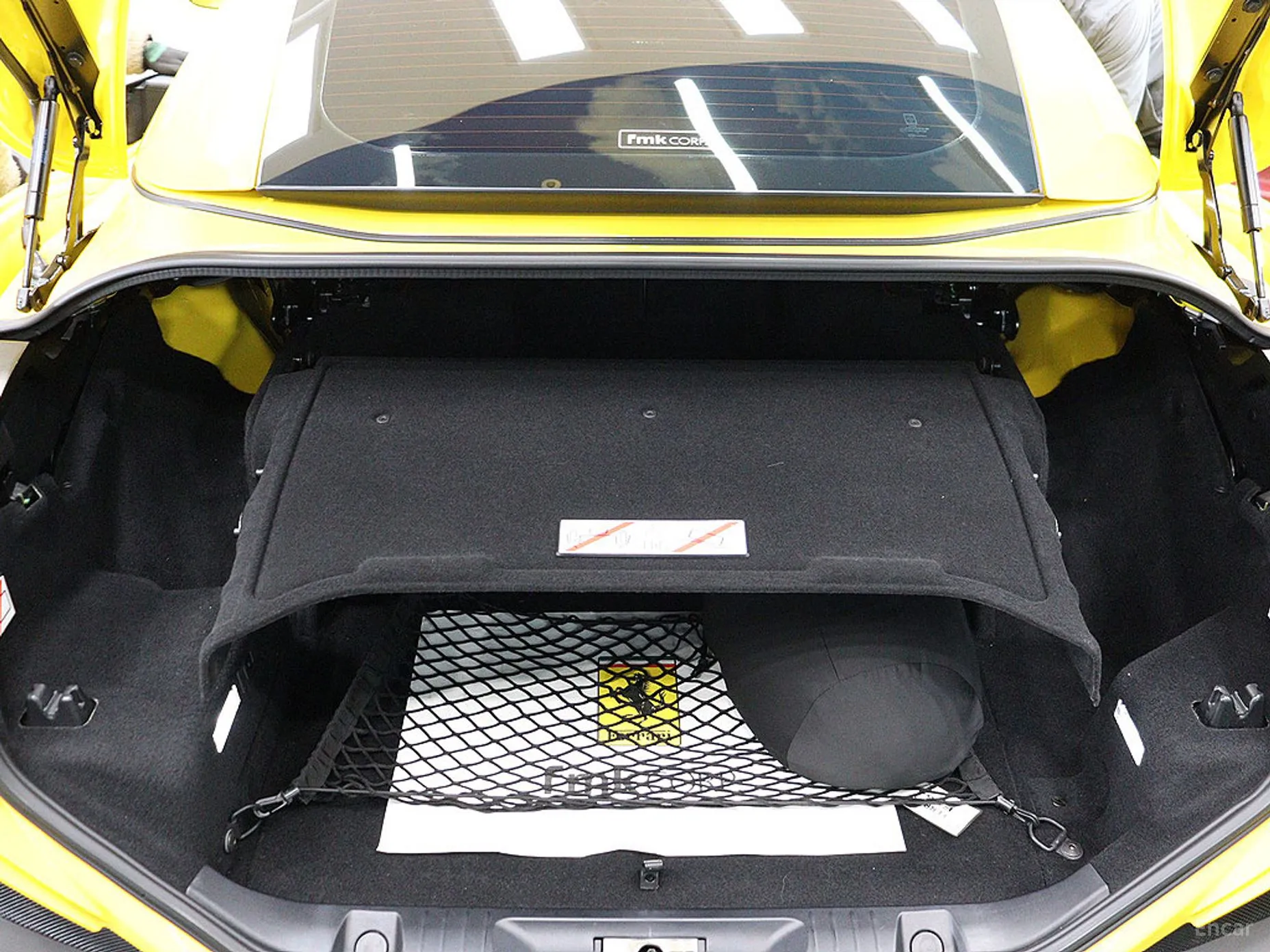 Ferrari Portofino превью 5