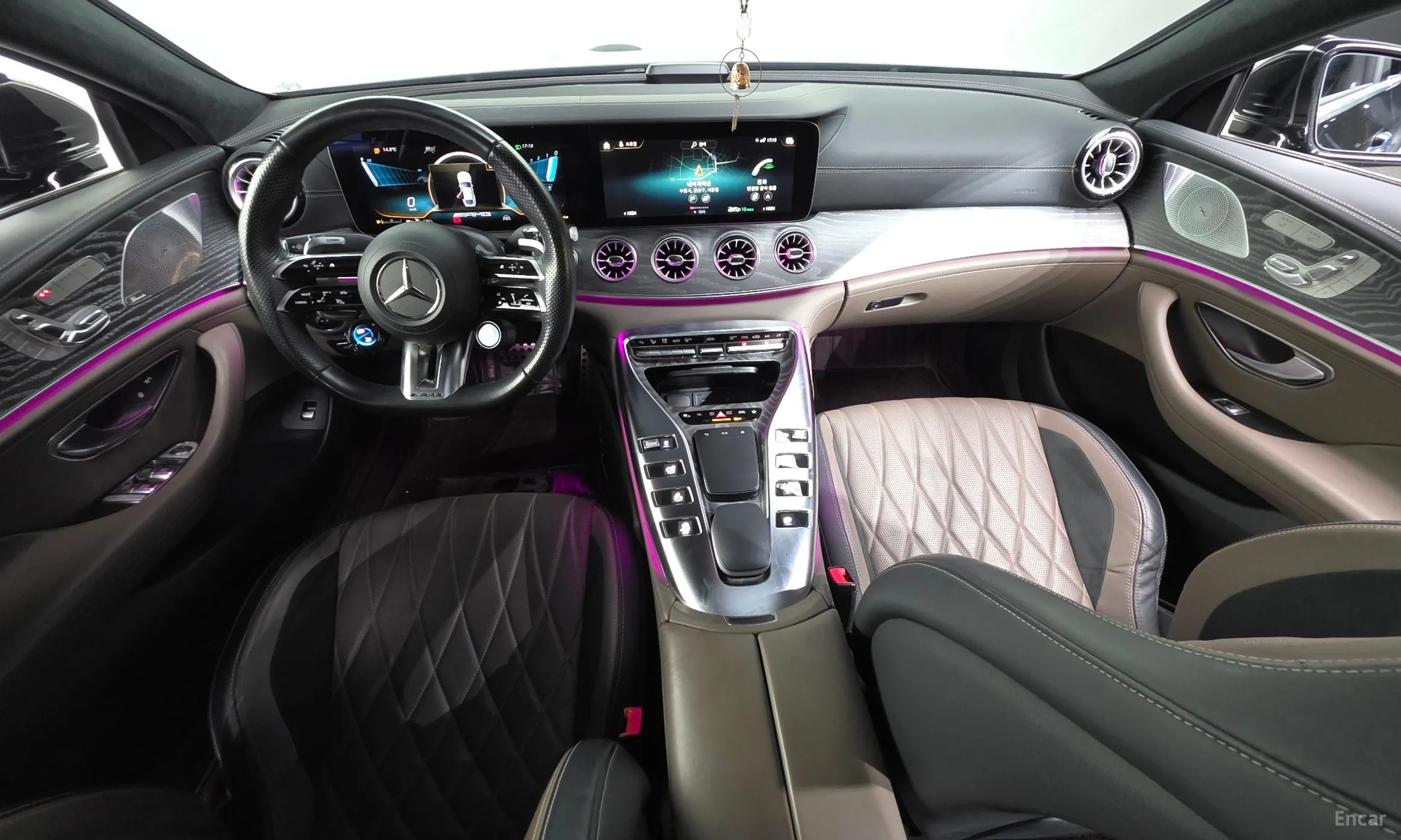 Mercedes Benz AMG GT превью 7
