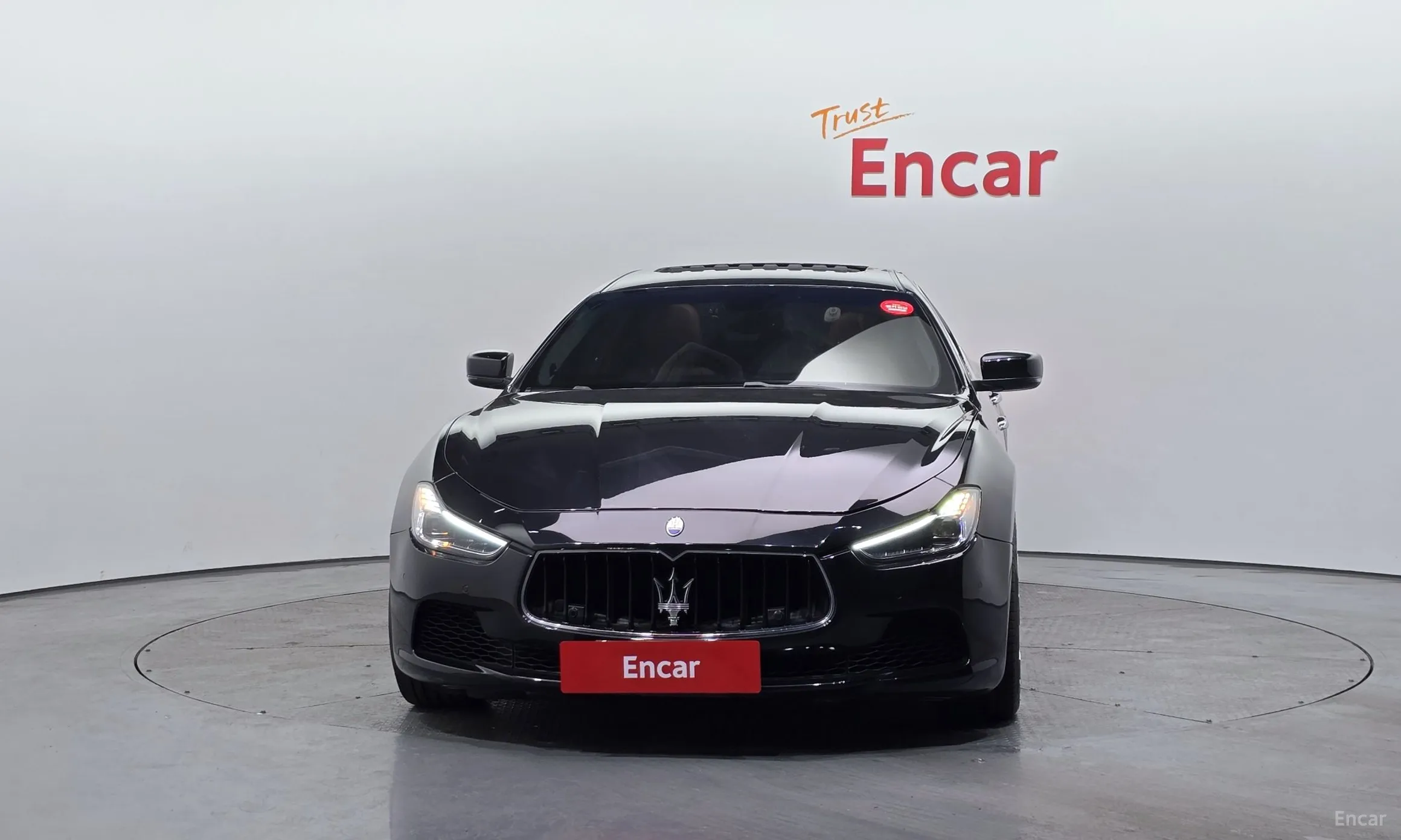 Maserati Ghibli превью 3