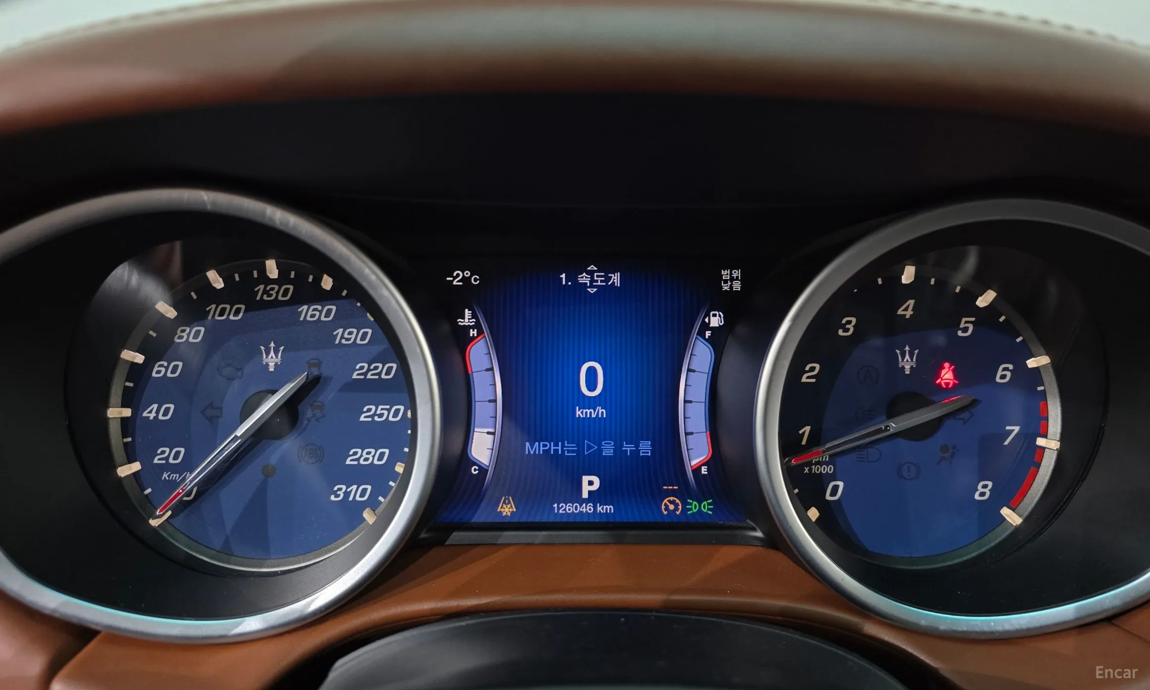 Maserati Ghibli превью 8