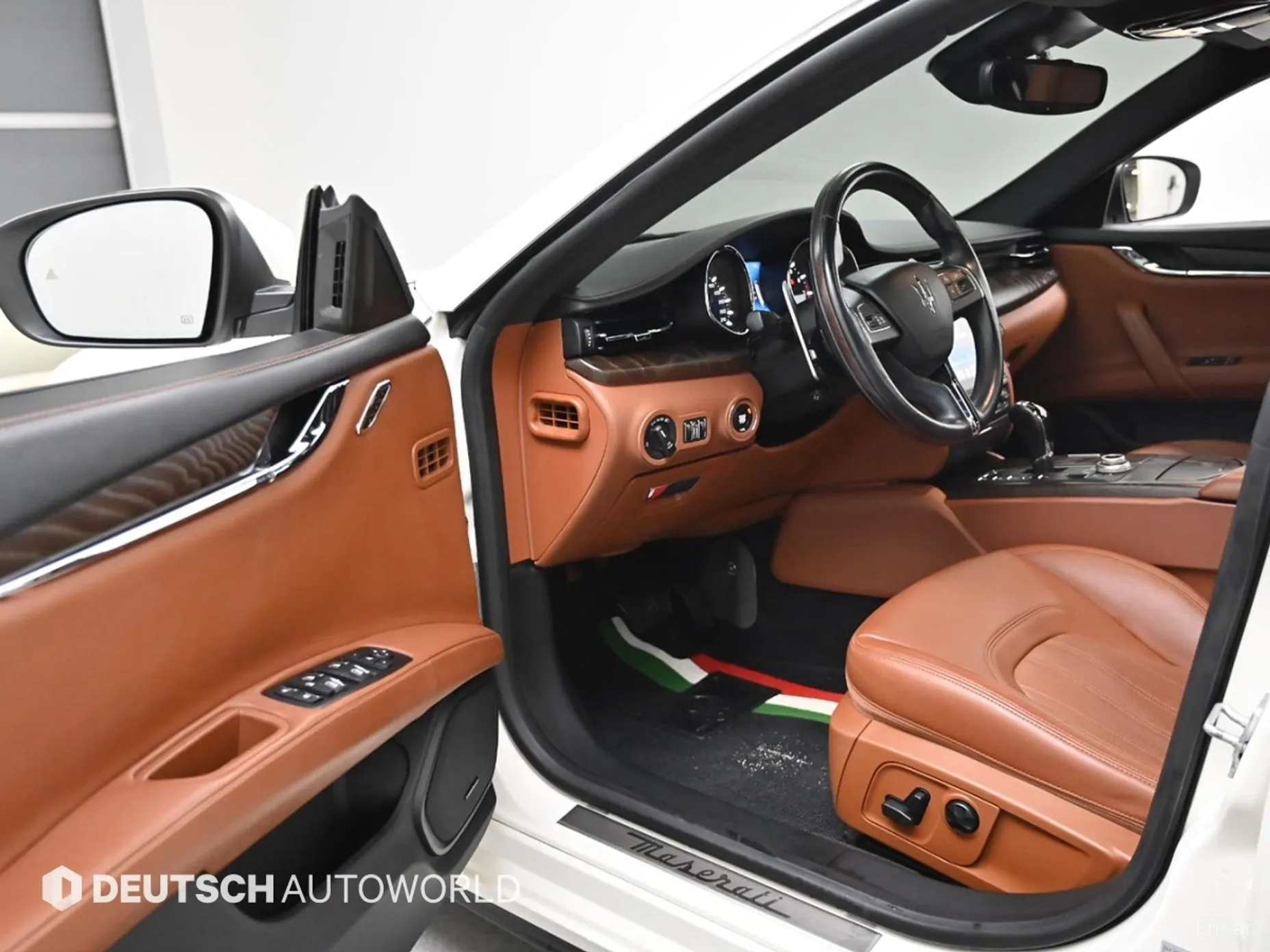 Maserati Quattroporte превью 11
