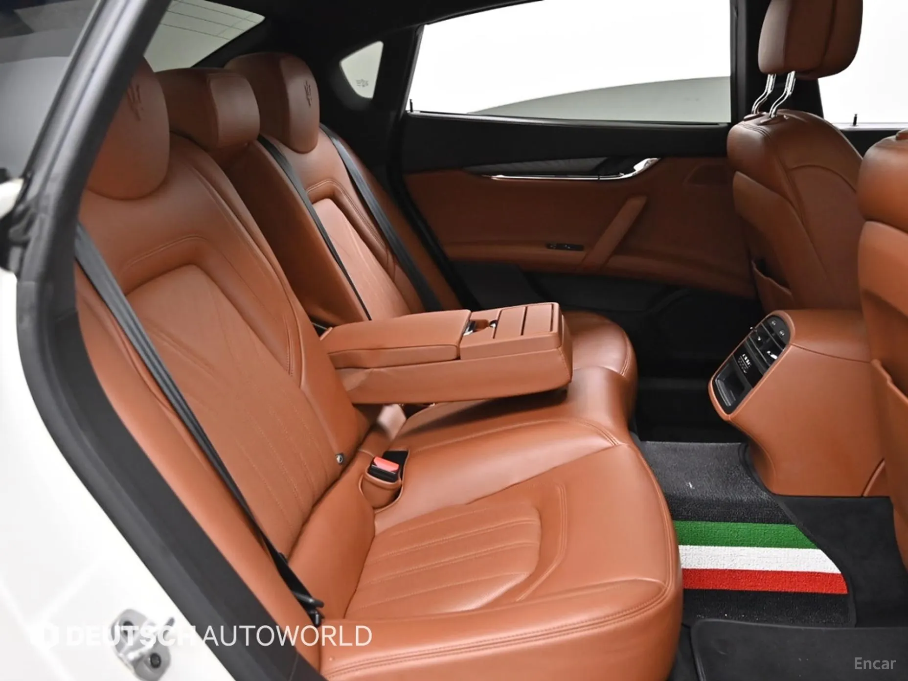 Maserati Quattroporte превью 12