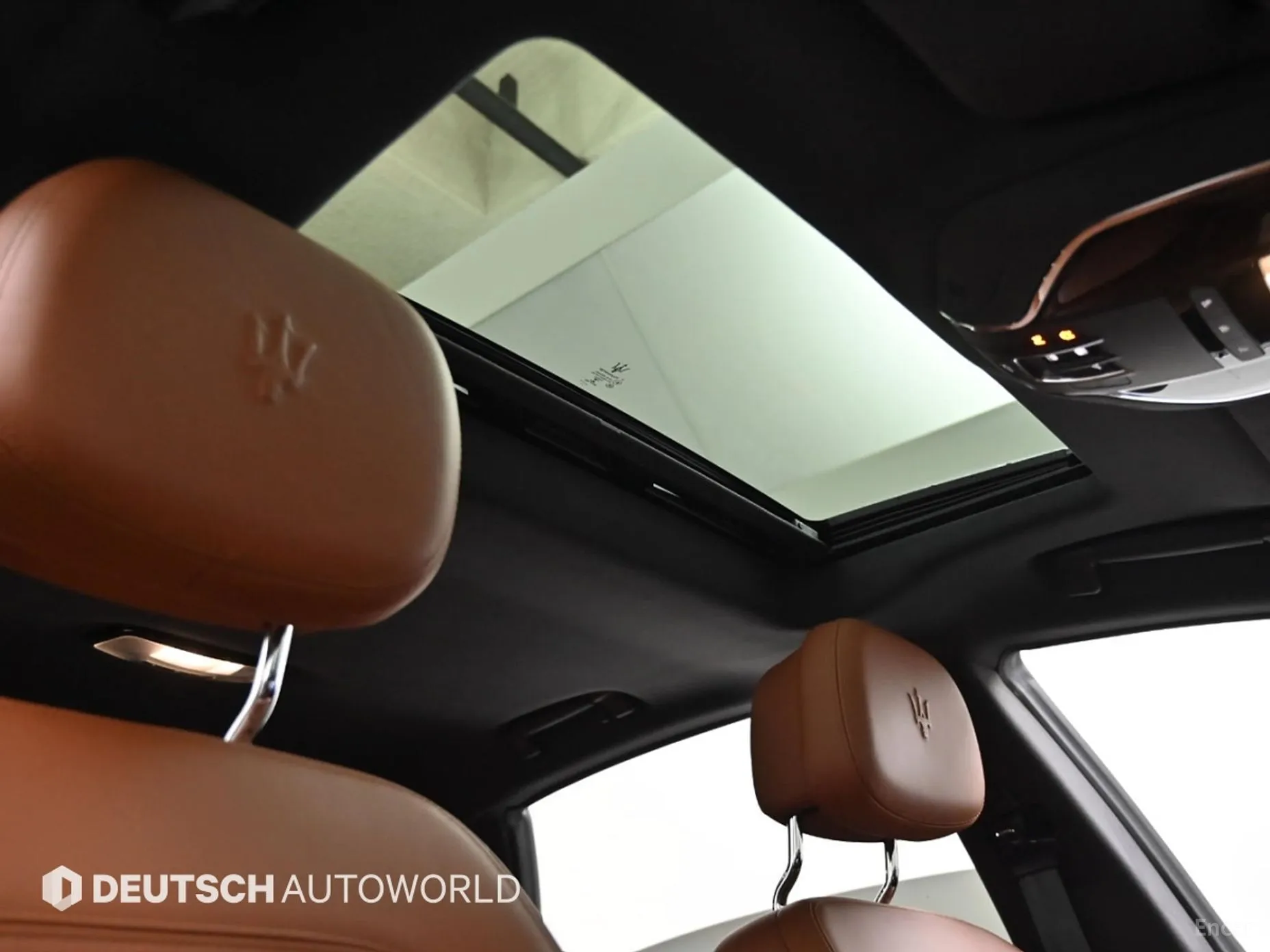 Maserati Quattroporte превью 19