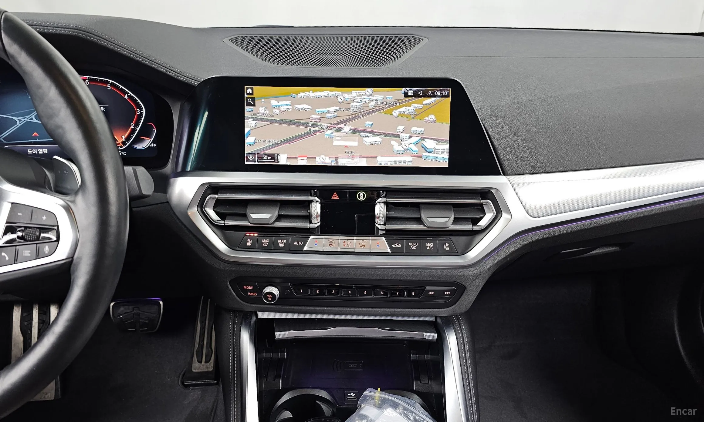 BMW Series 4 (G22) превью 14