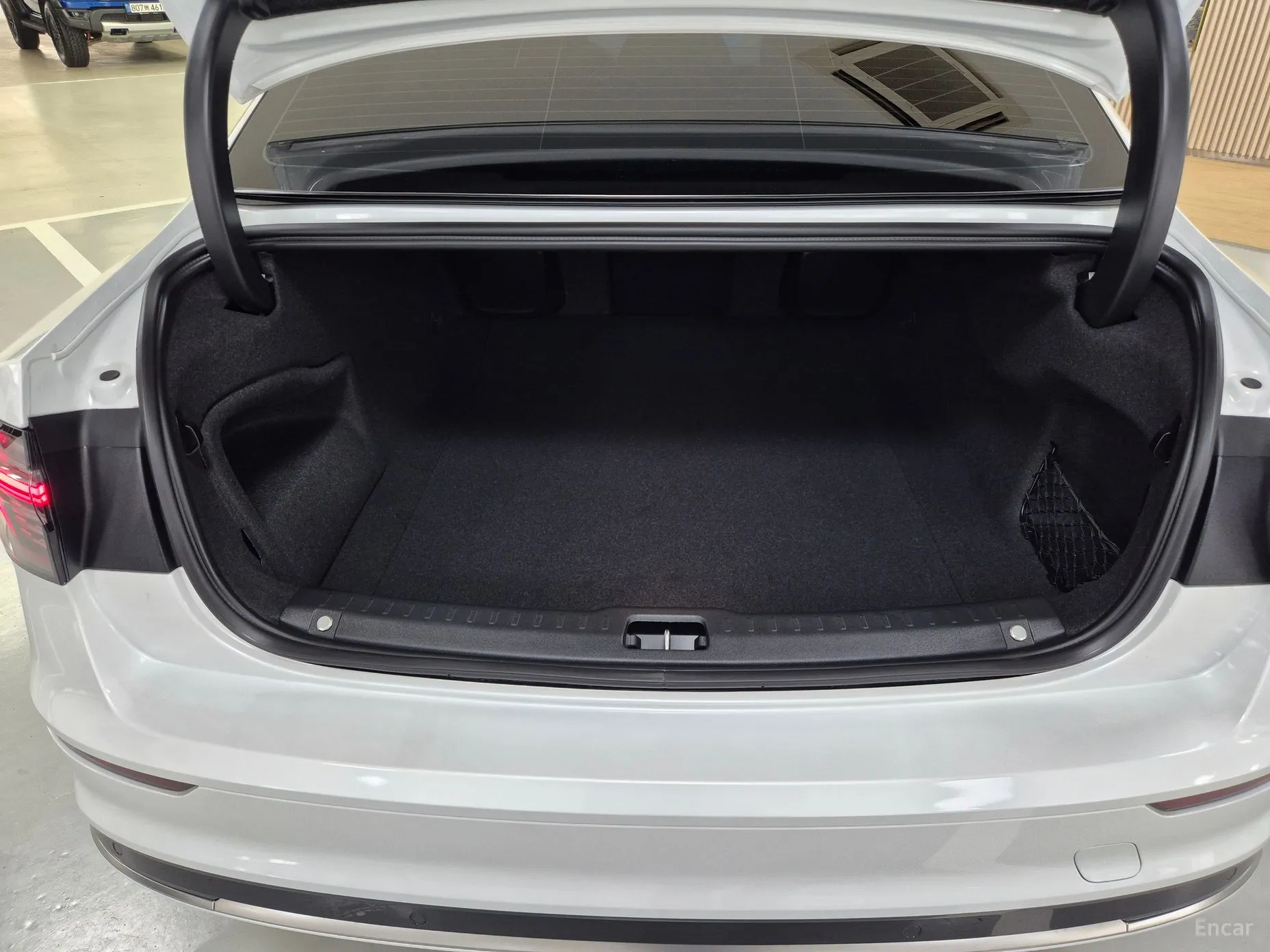 Volvo S90 превью 19
