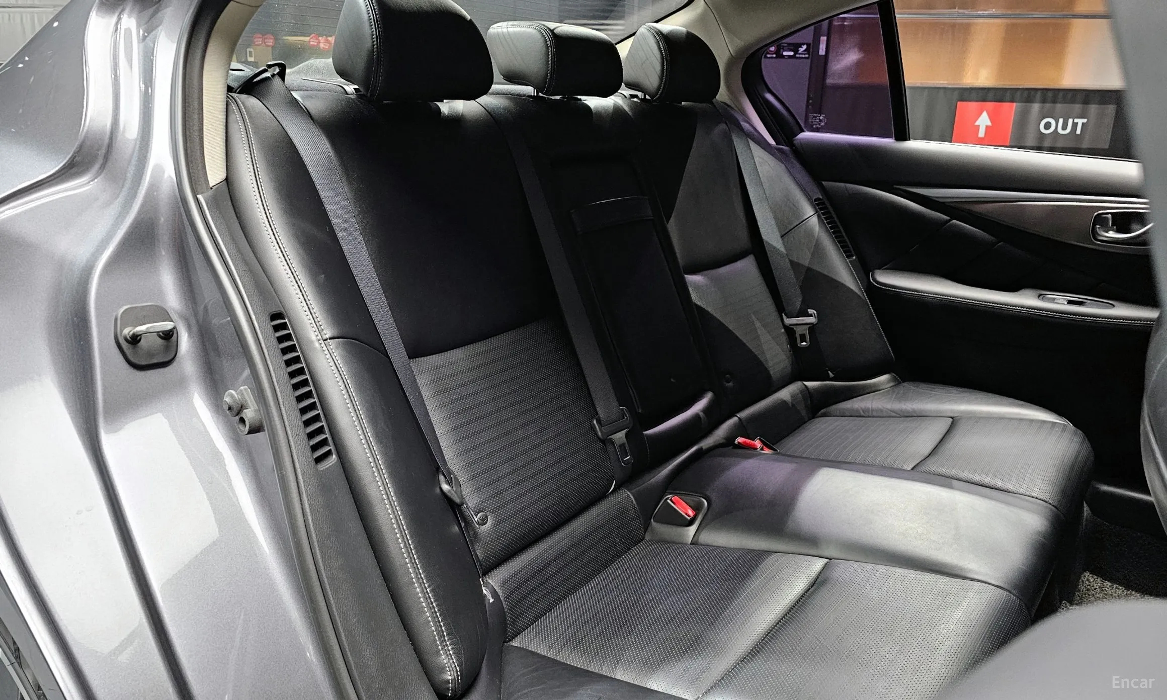 Infiniti Q50 превью 13