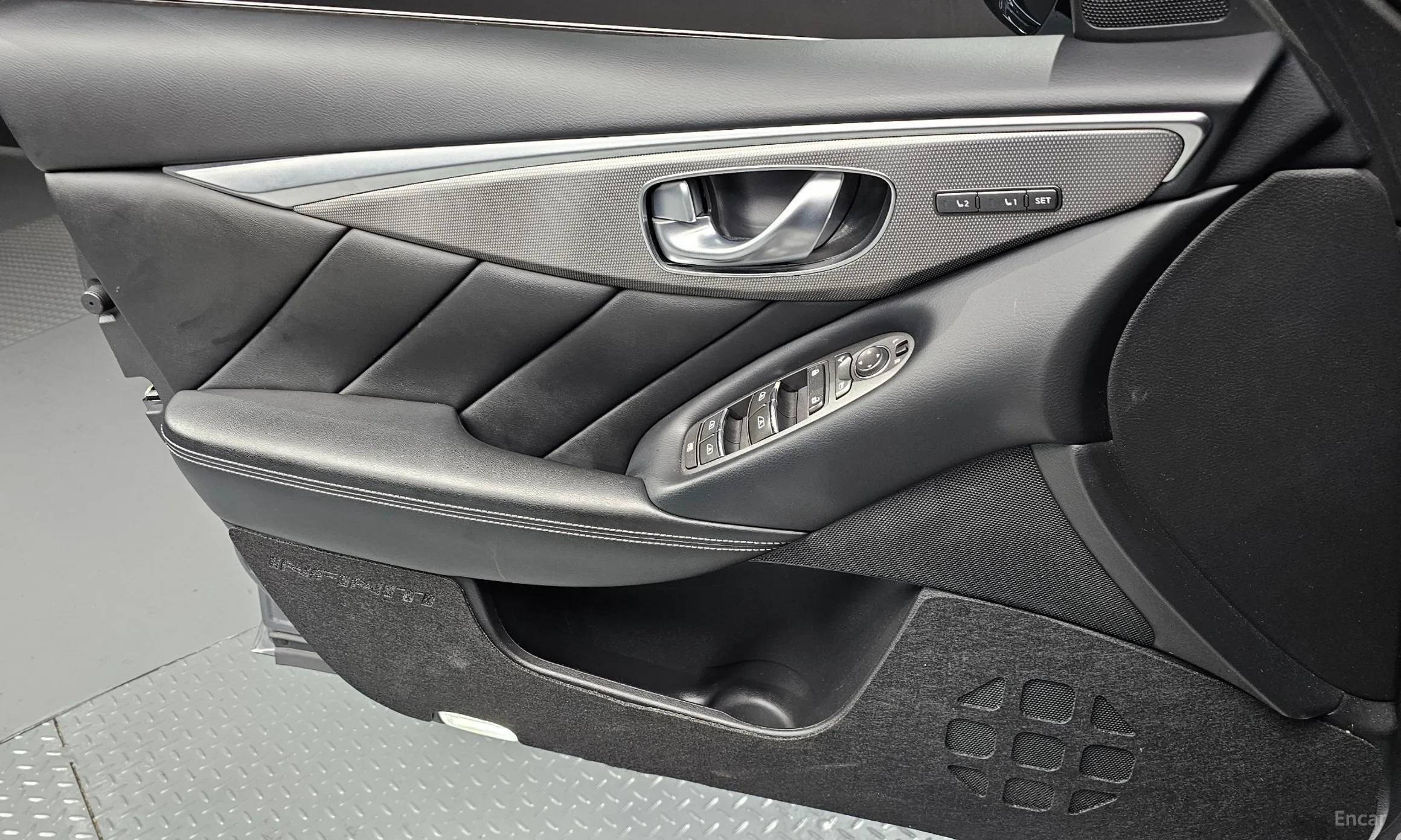 Infiniti Q50 превью 15