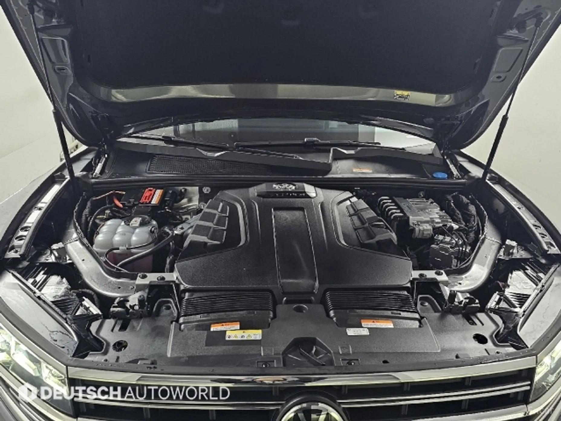 Volkswagen Touareg 3rd Generation превью 6