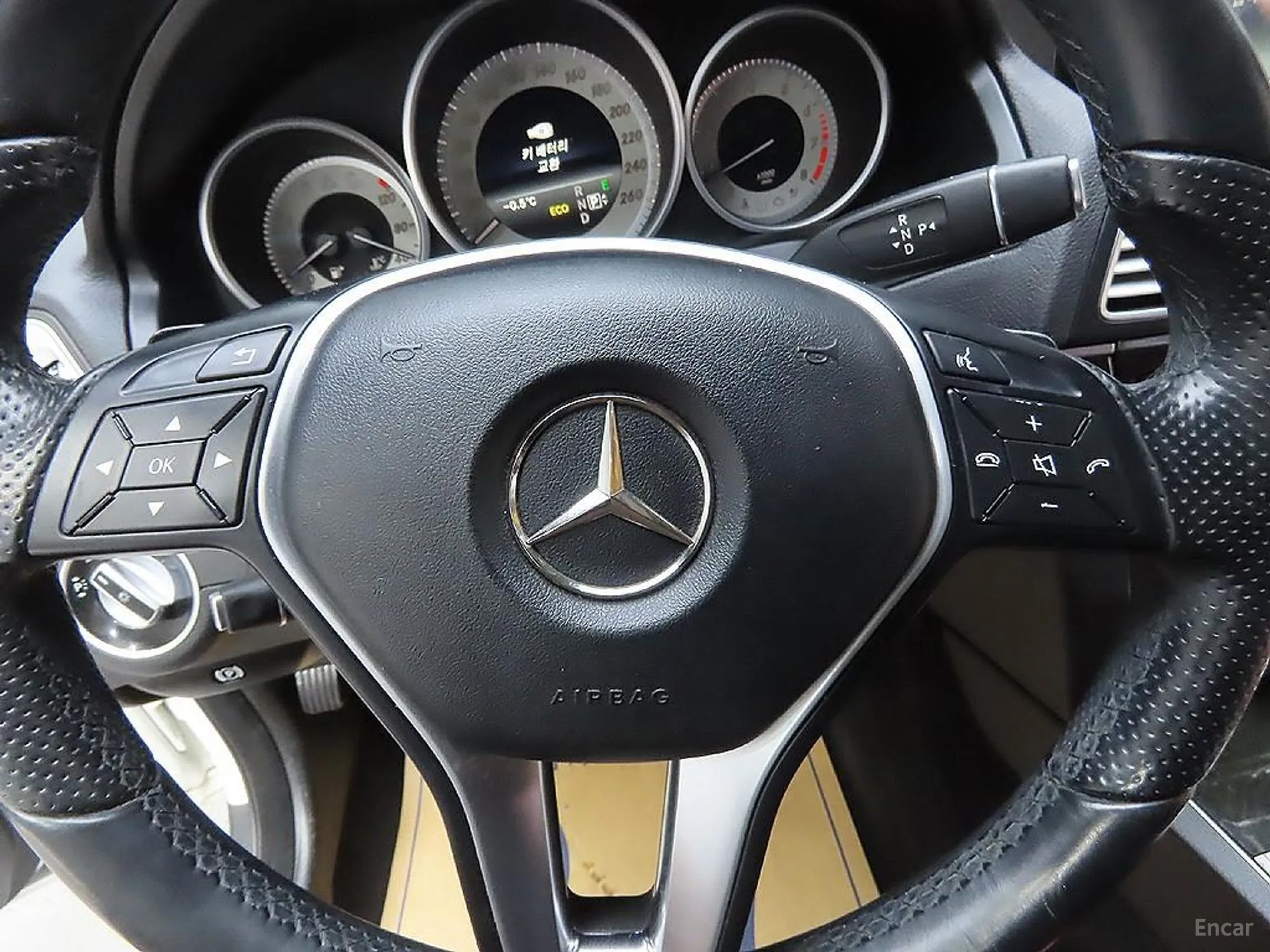 Mercedes Benz E-Class W212 превью 12