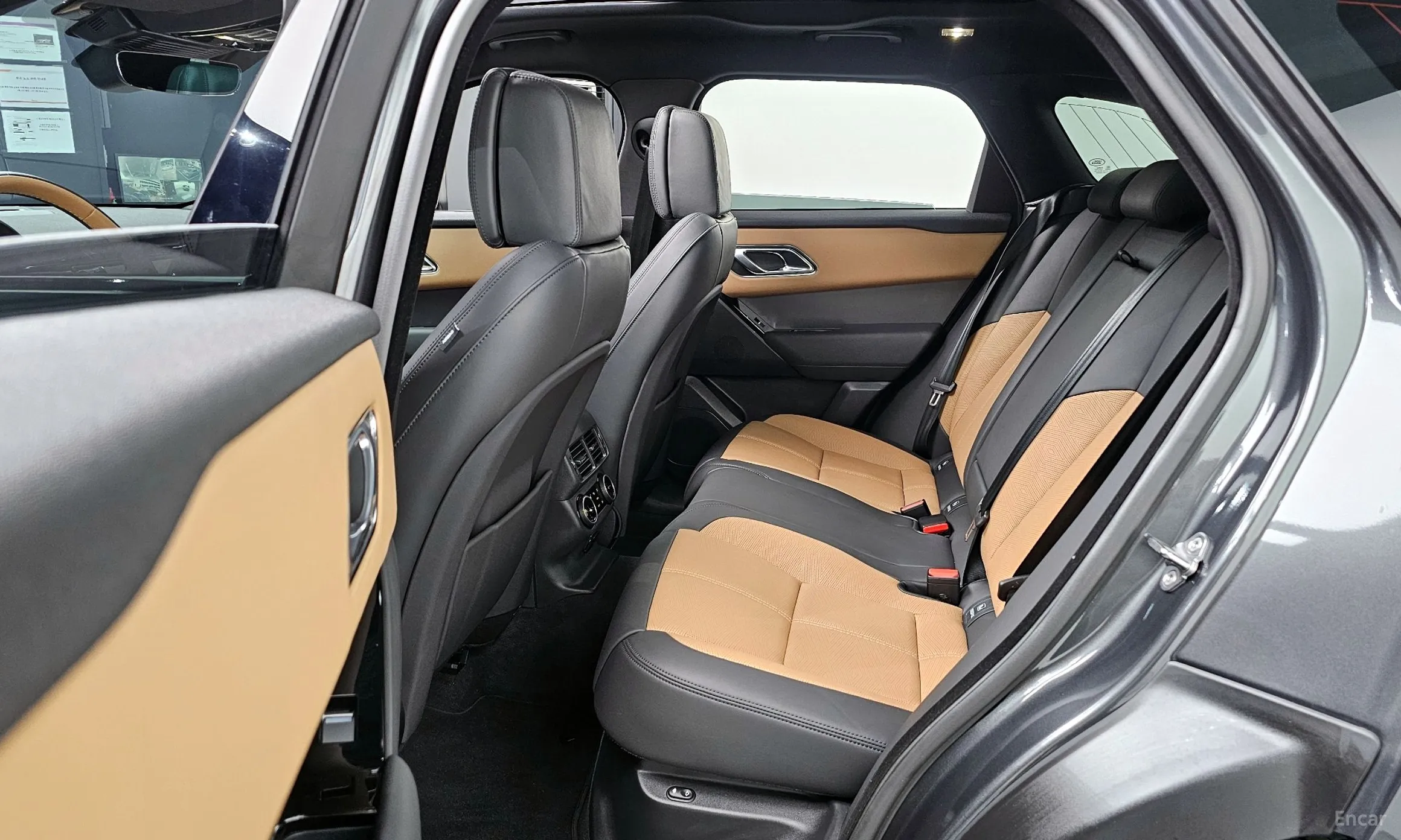 Land Rover Range Rover Bella превью 13