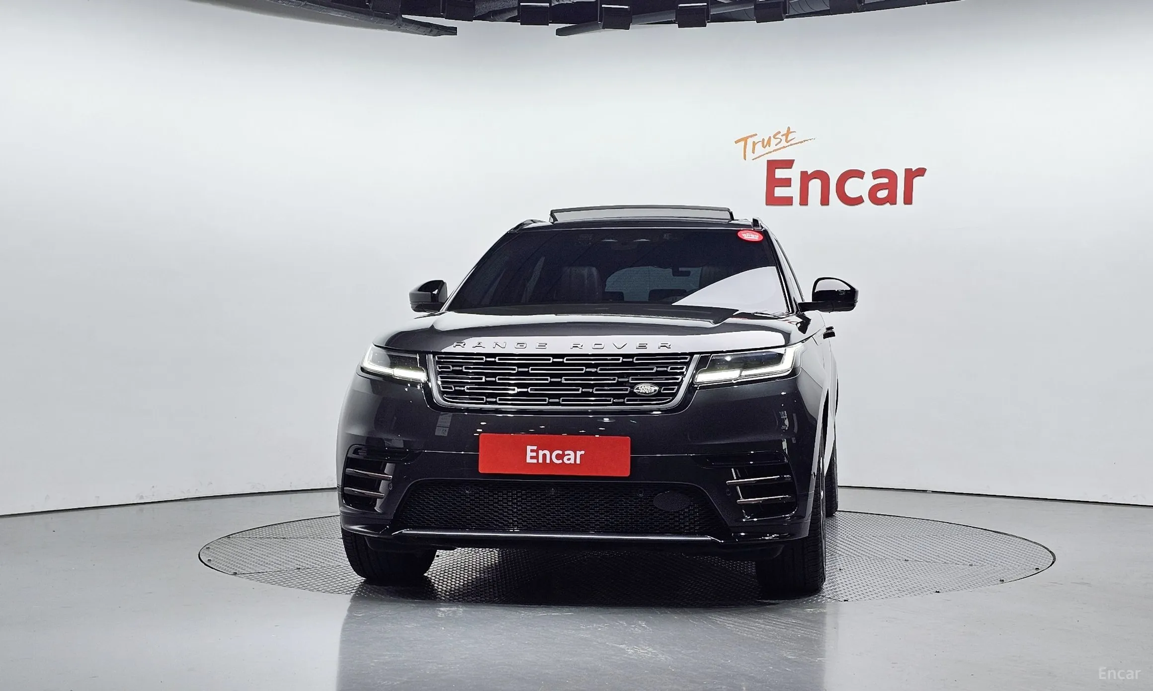 Land Rover Range Rover Bella превью 3