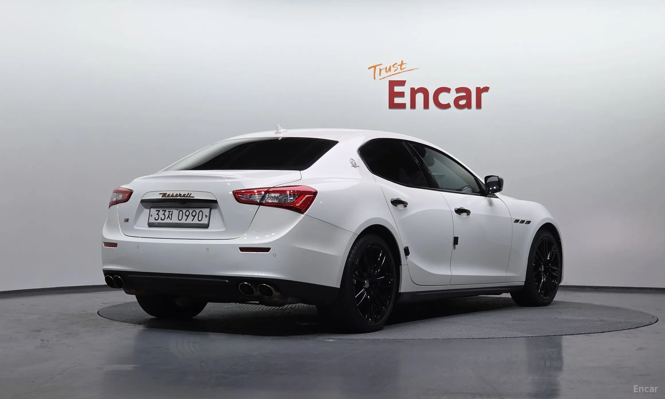 Maserati Ghibli превью 2