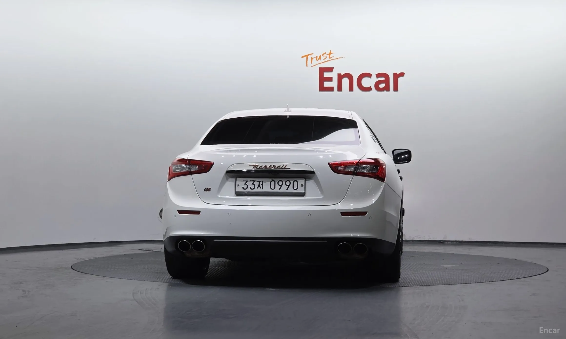 Maserati Ghibli превью 4