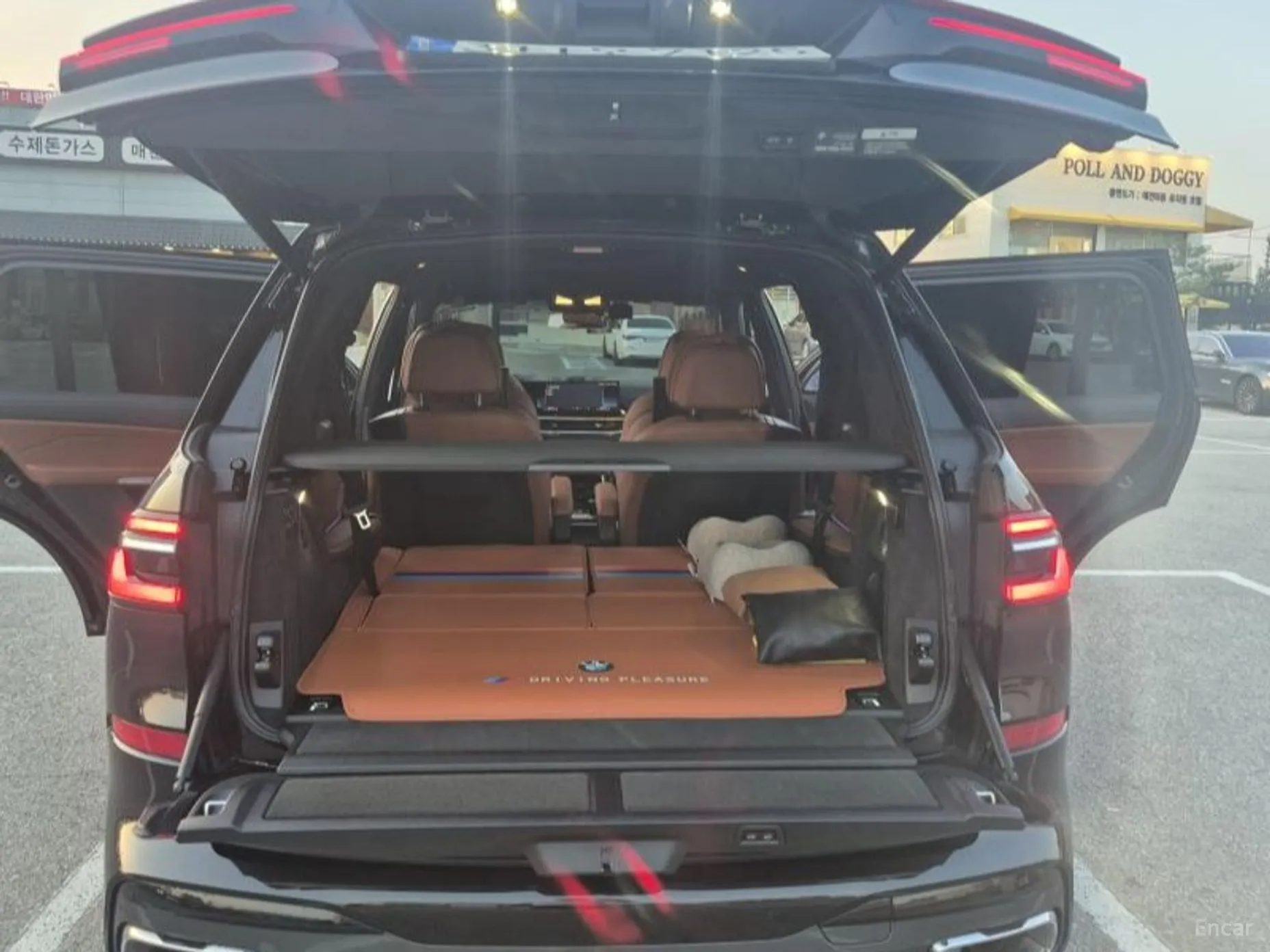 BMW X7 (G07) превью 10