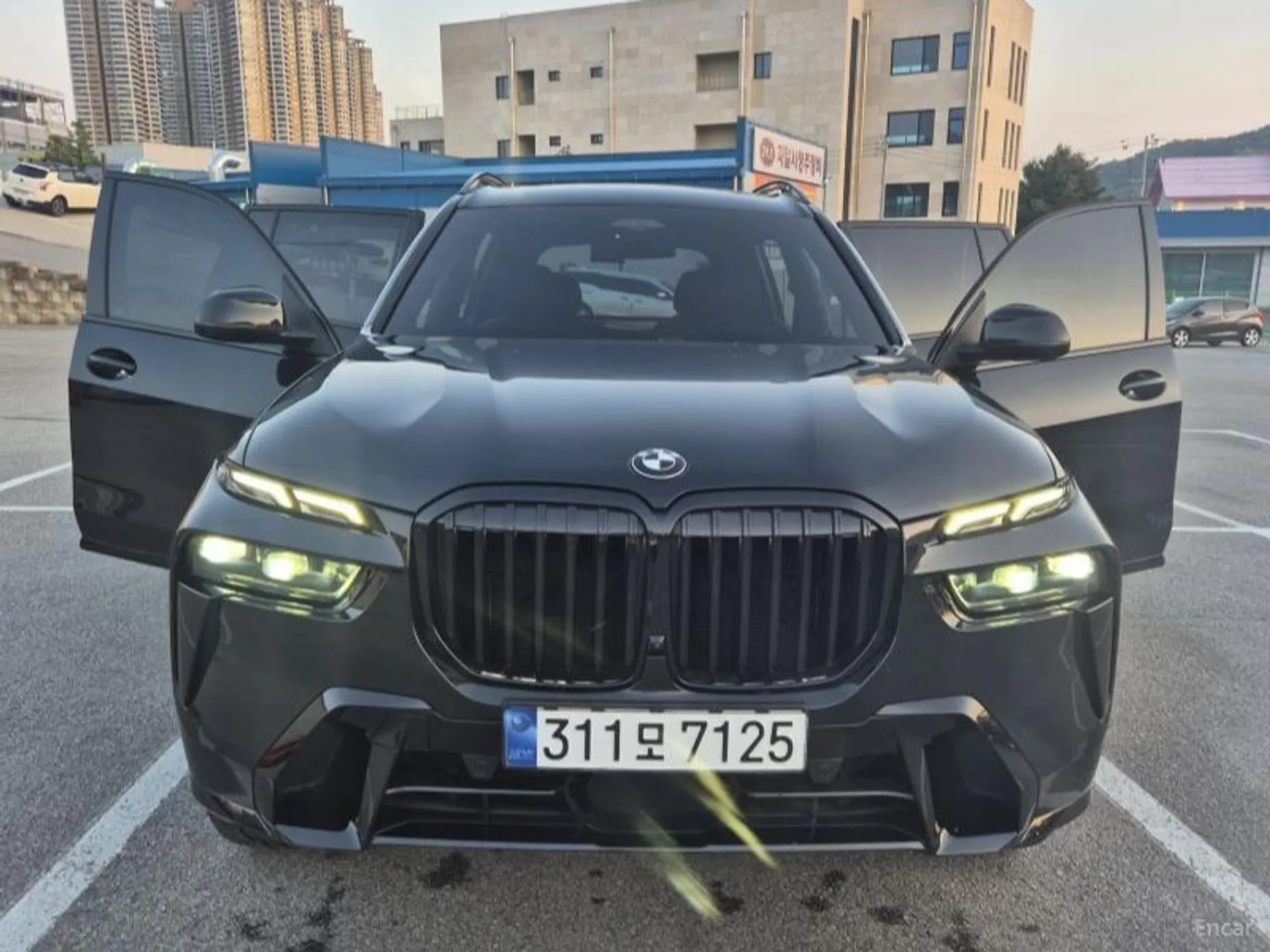 BMW X7 (G07) превью 3