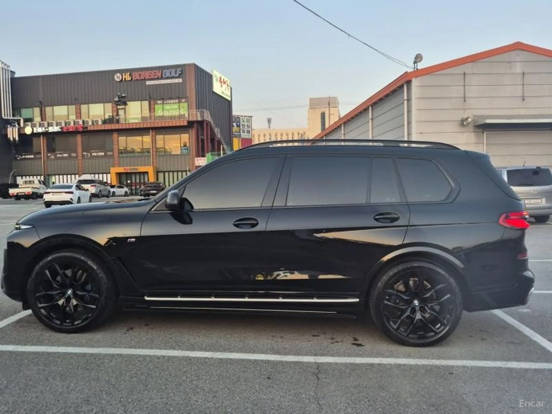 BMW X7 (G07) превью 4