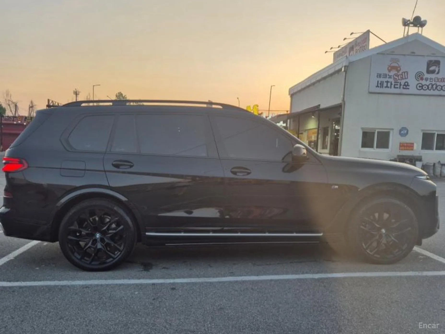 BMW X7 (G07) превью 7
