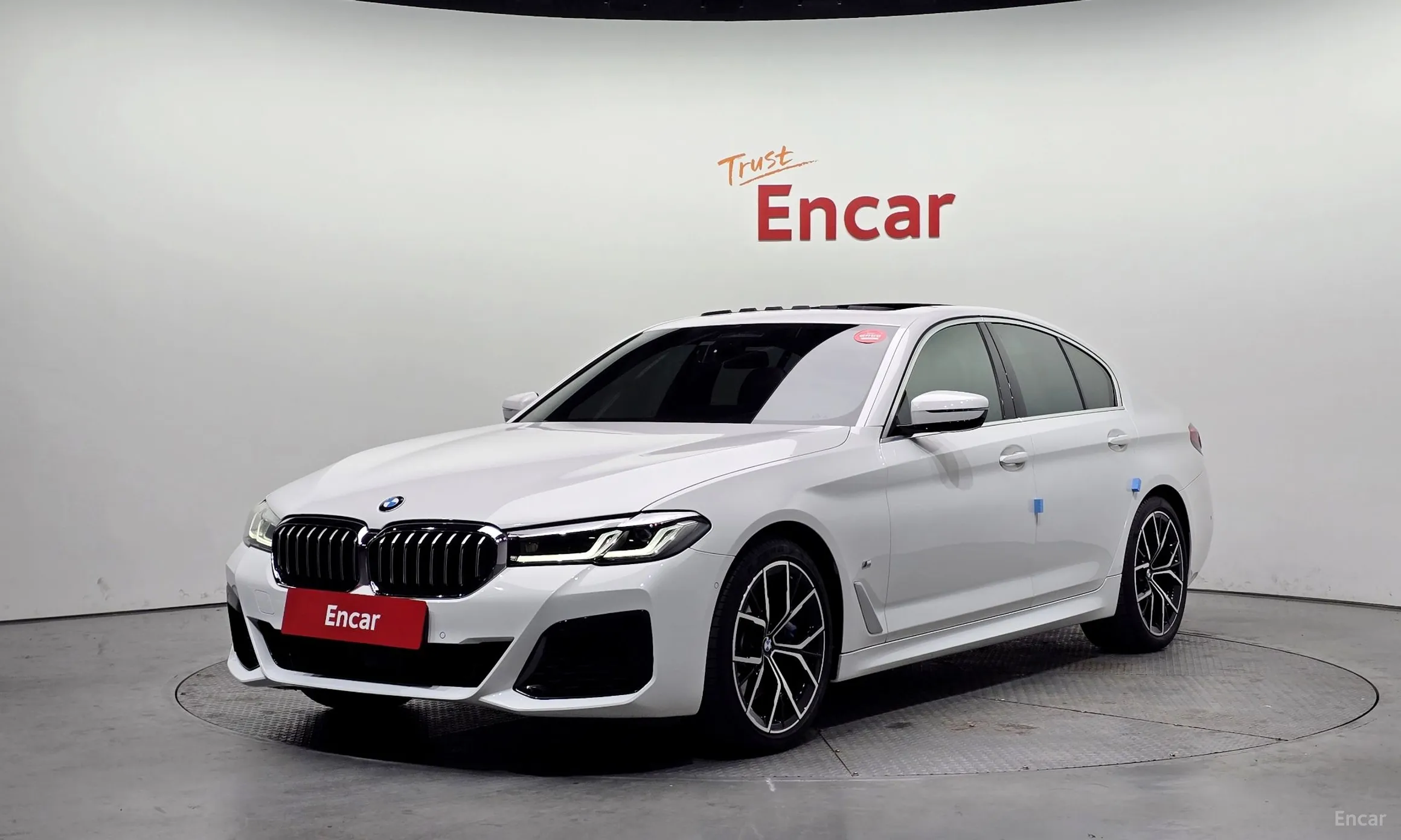 BMW 5 Series (G30)