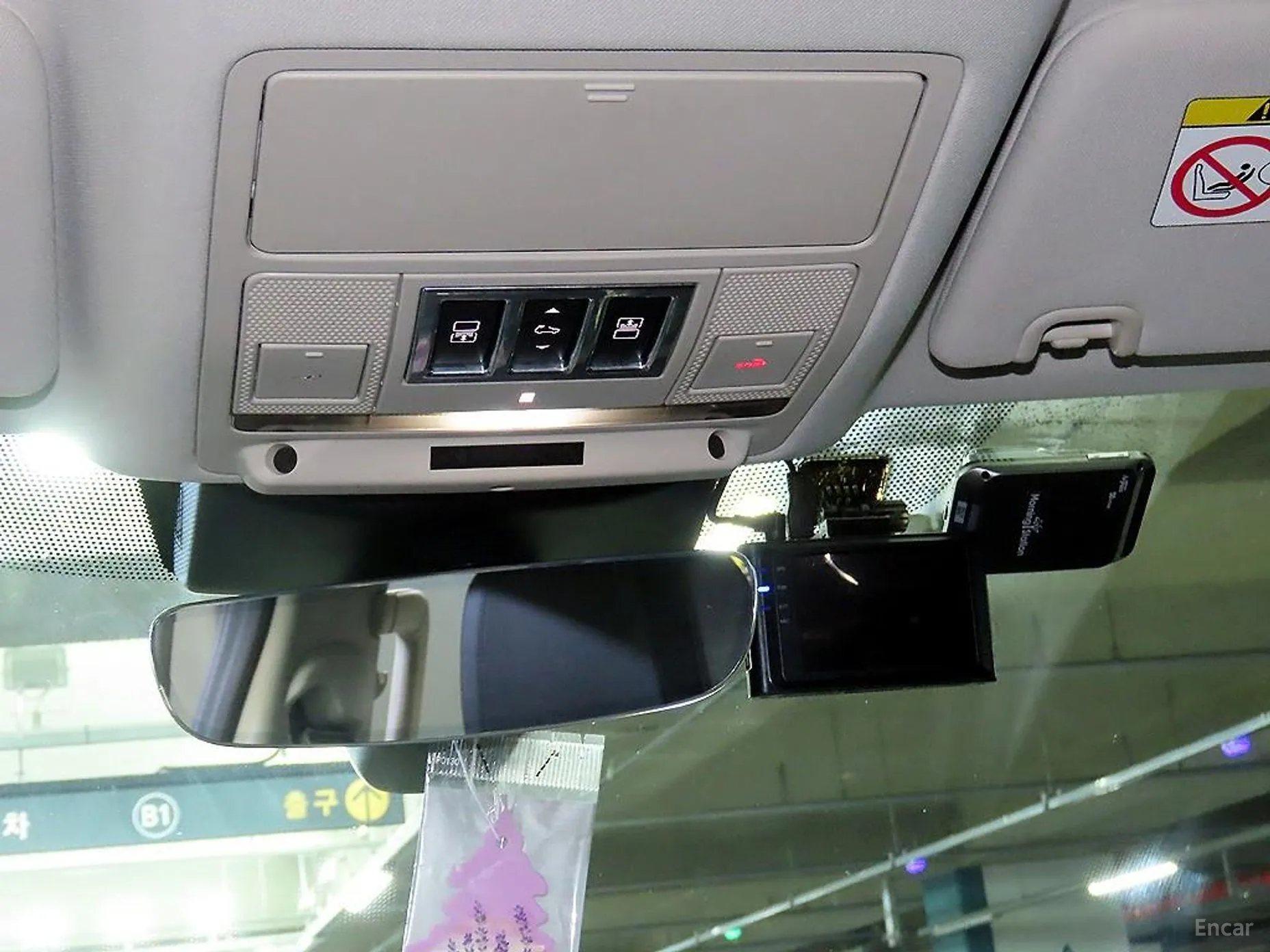 Land Rover Discovery 5 превью 16
