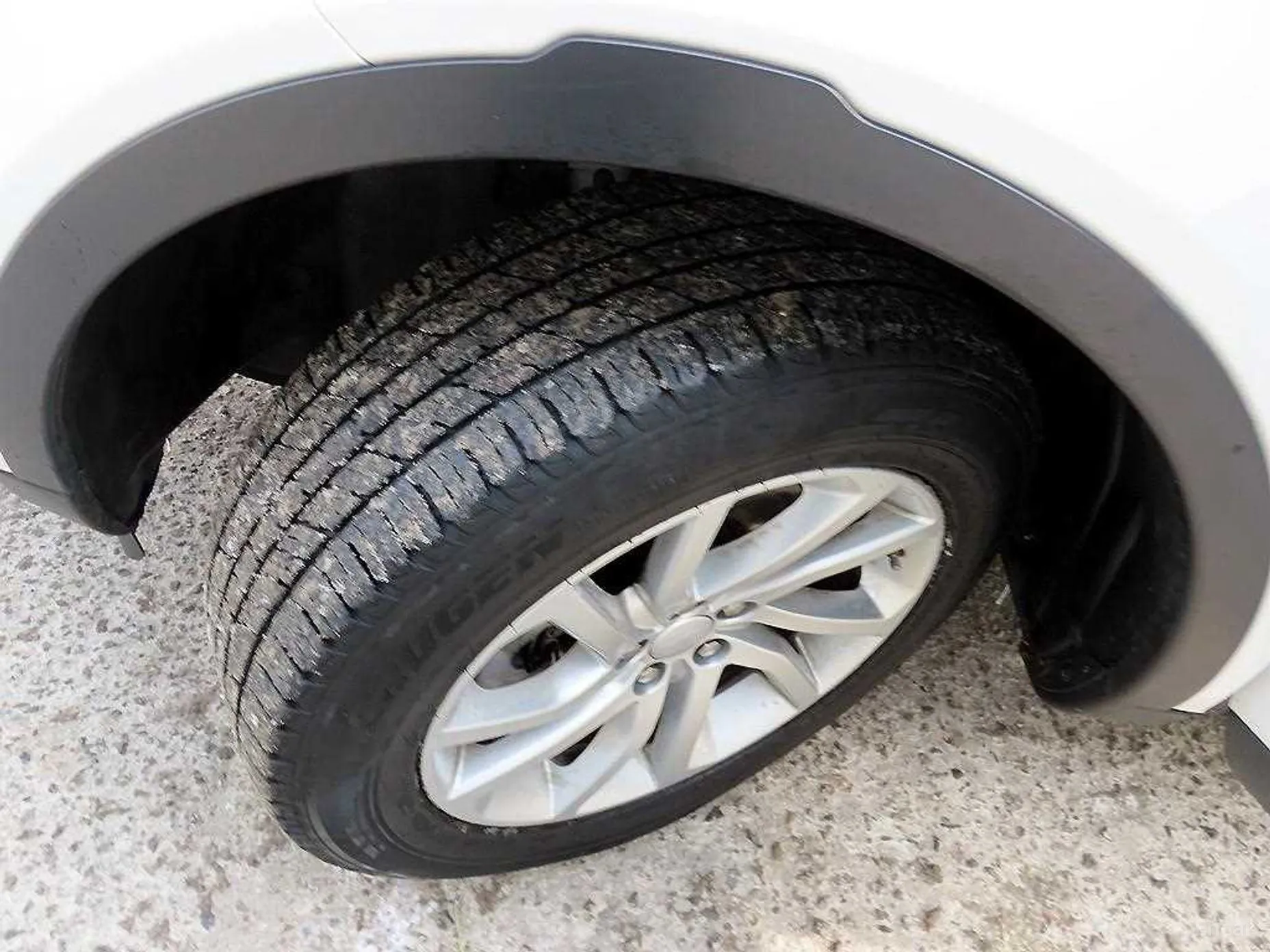 Land Rover Discovery Sports превью 20