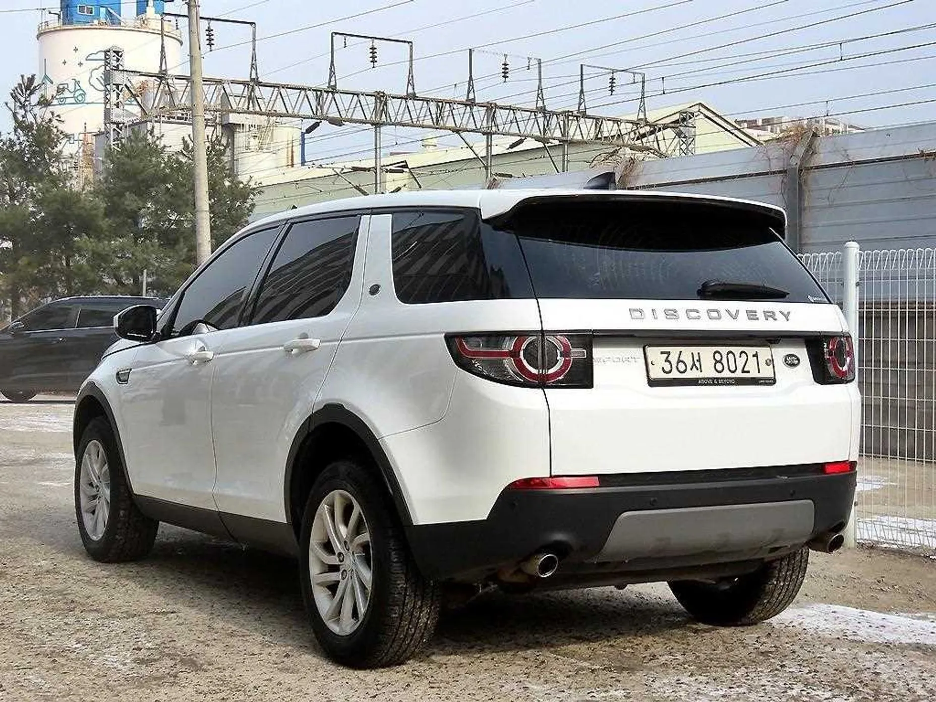 Land Rover Discovery Sports превью 3