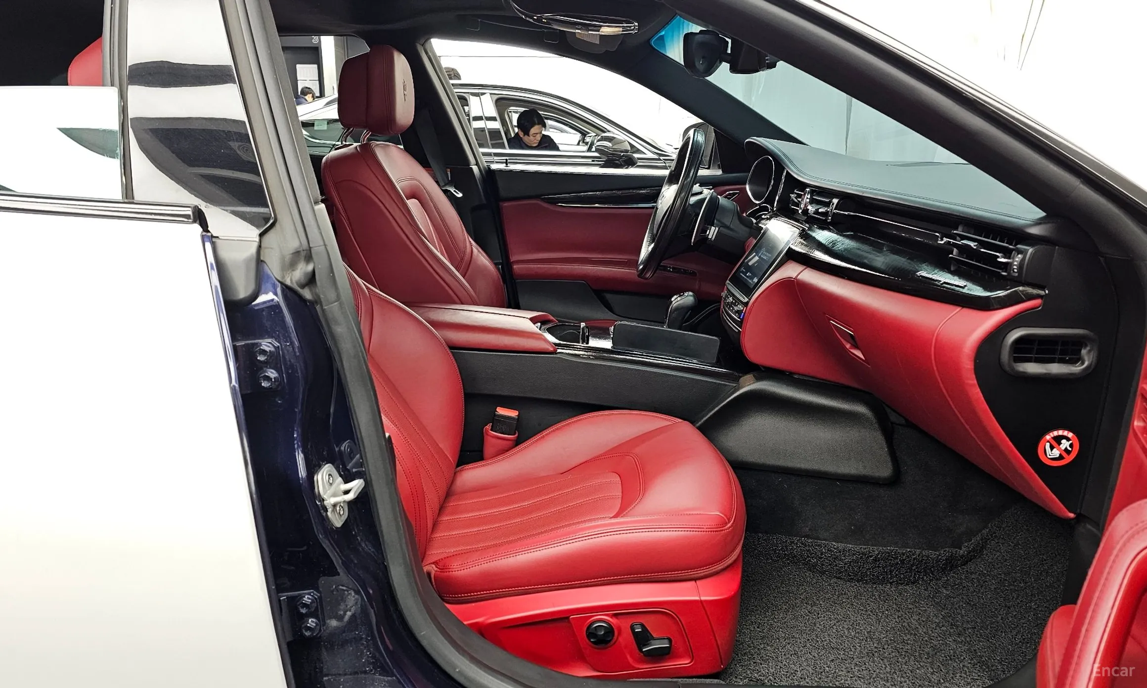 Maserati Quattroporte превью 11