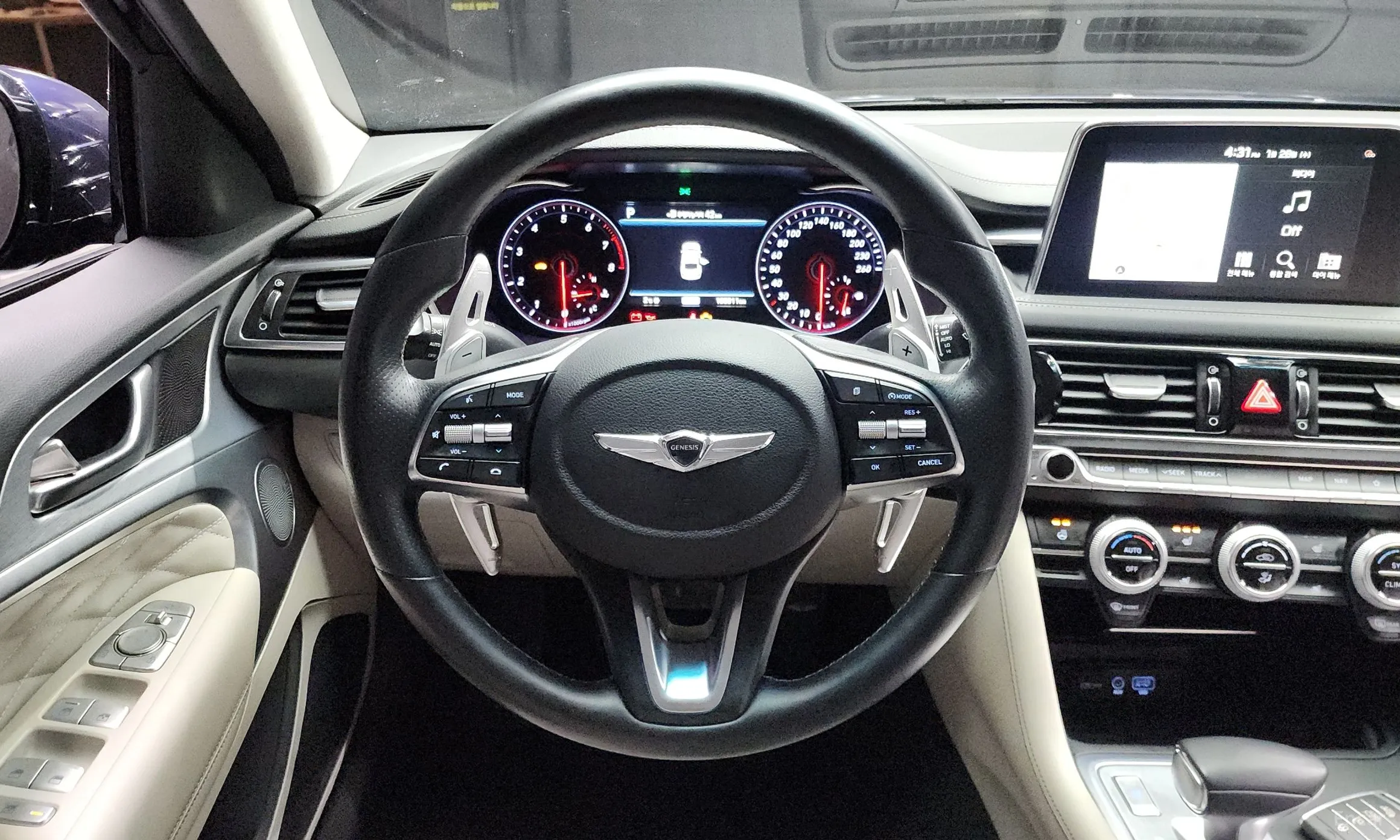 Genesis G70 превью 13