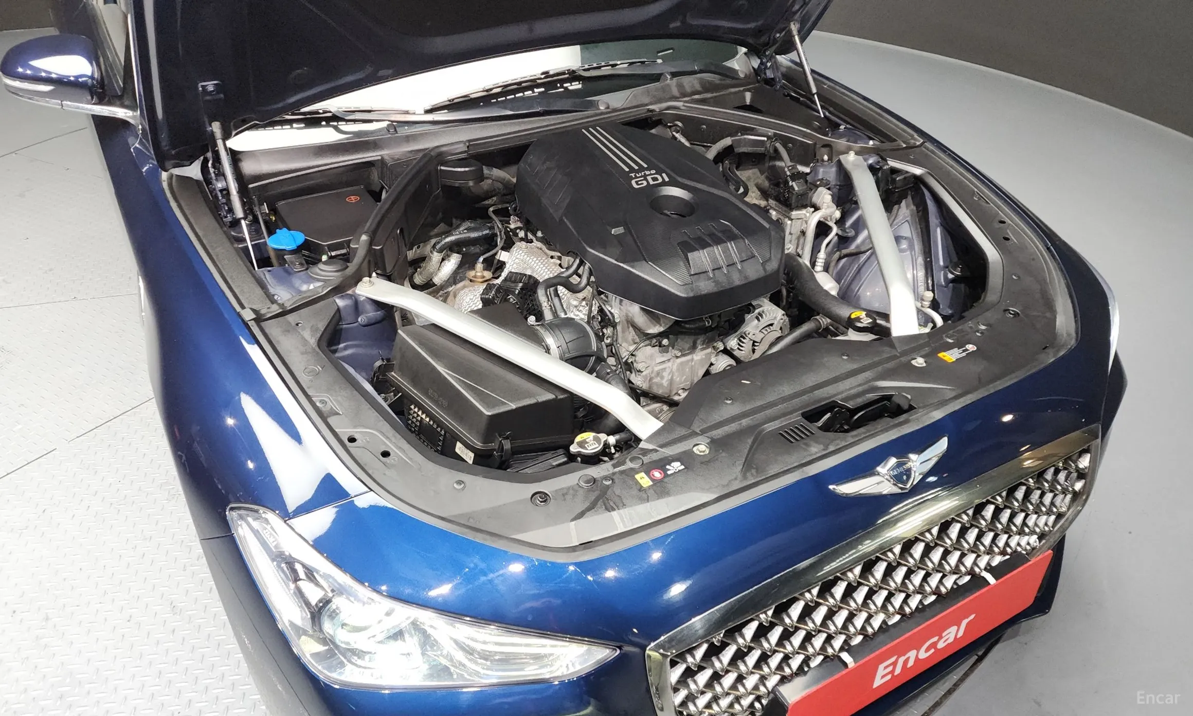 Genesis G70 превью 6