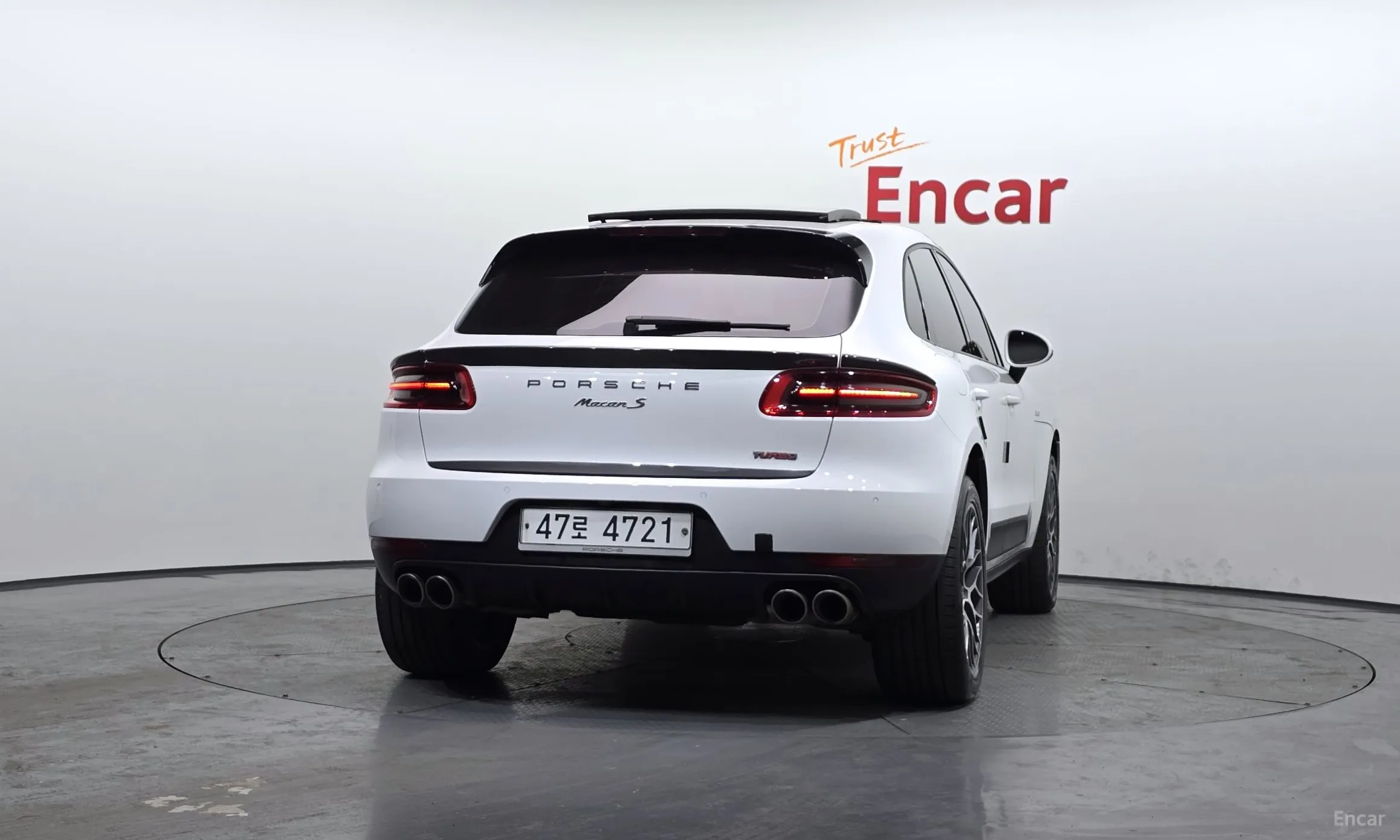 Porsche Macan превью 4